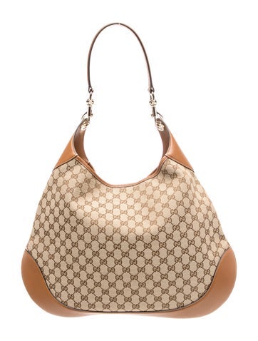 GG Canvas B Shoulder Bag Medium