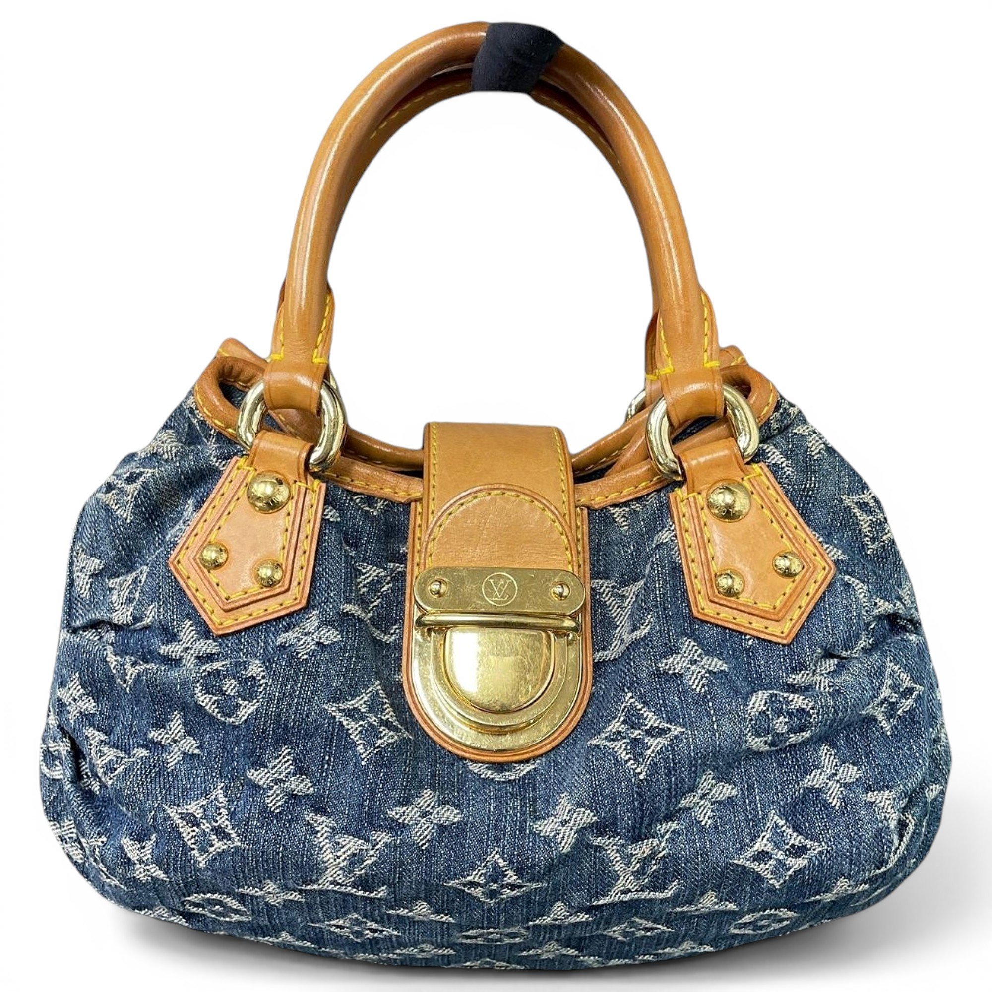 Pleaty leather handbag