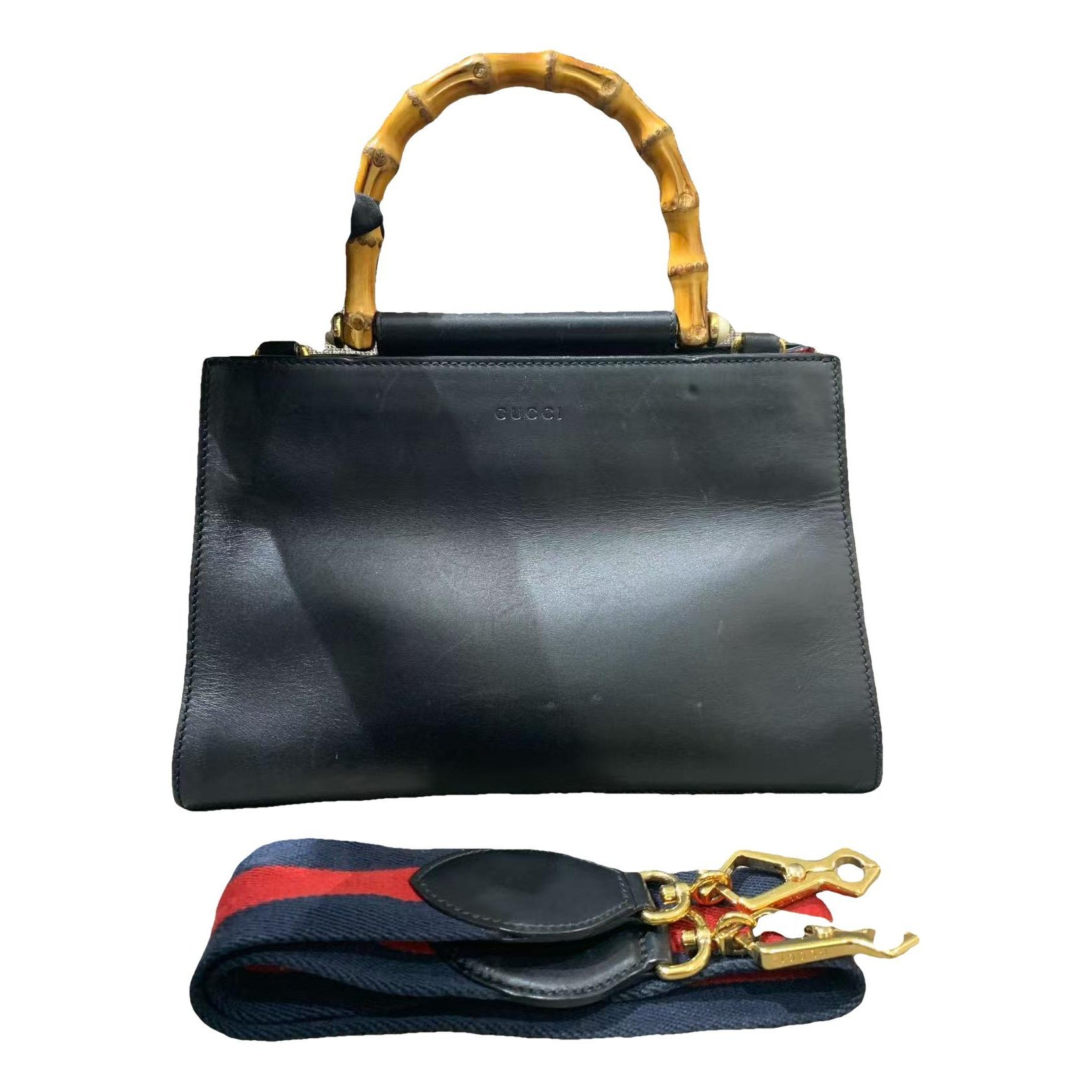 Nymphaea leather handbag