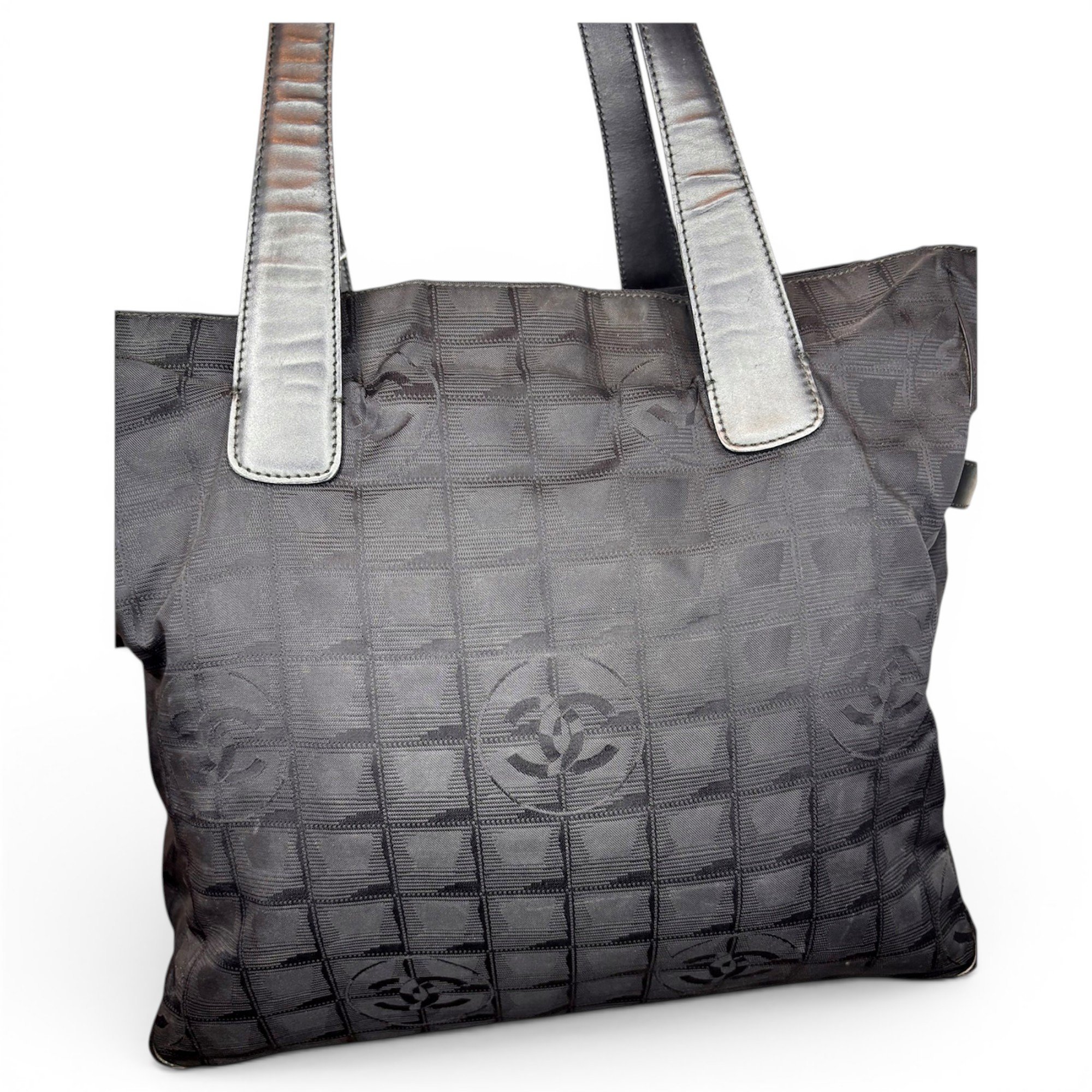 Vinyl tote