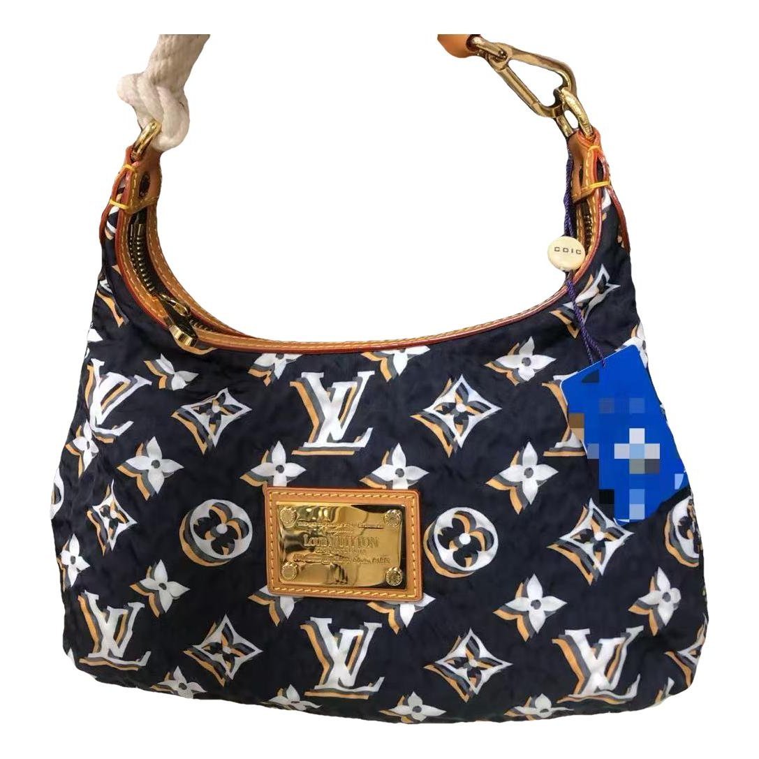 Cloth handbag