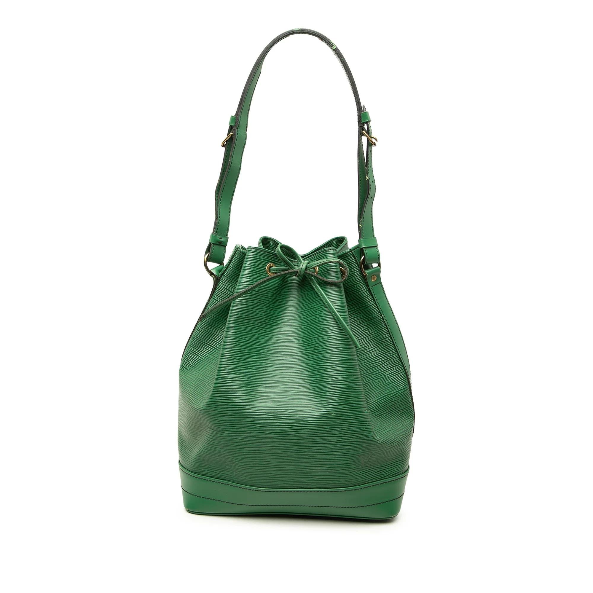 Bucket leather bag