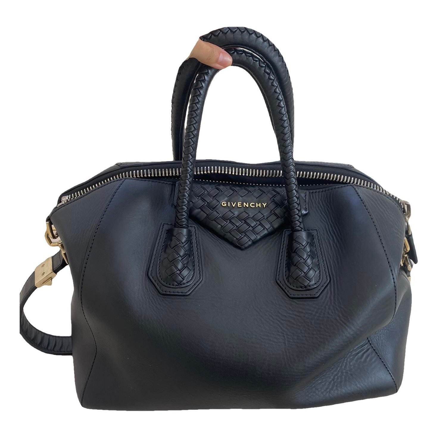 Antigona leather handbag