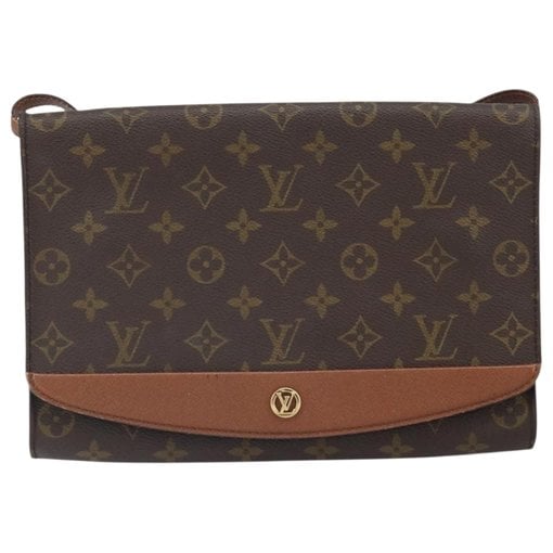 Bordeaux leather handbag