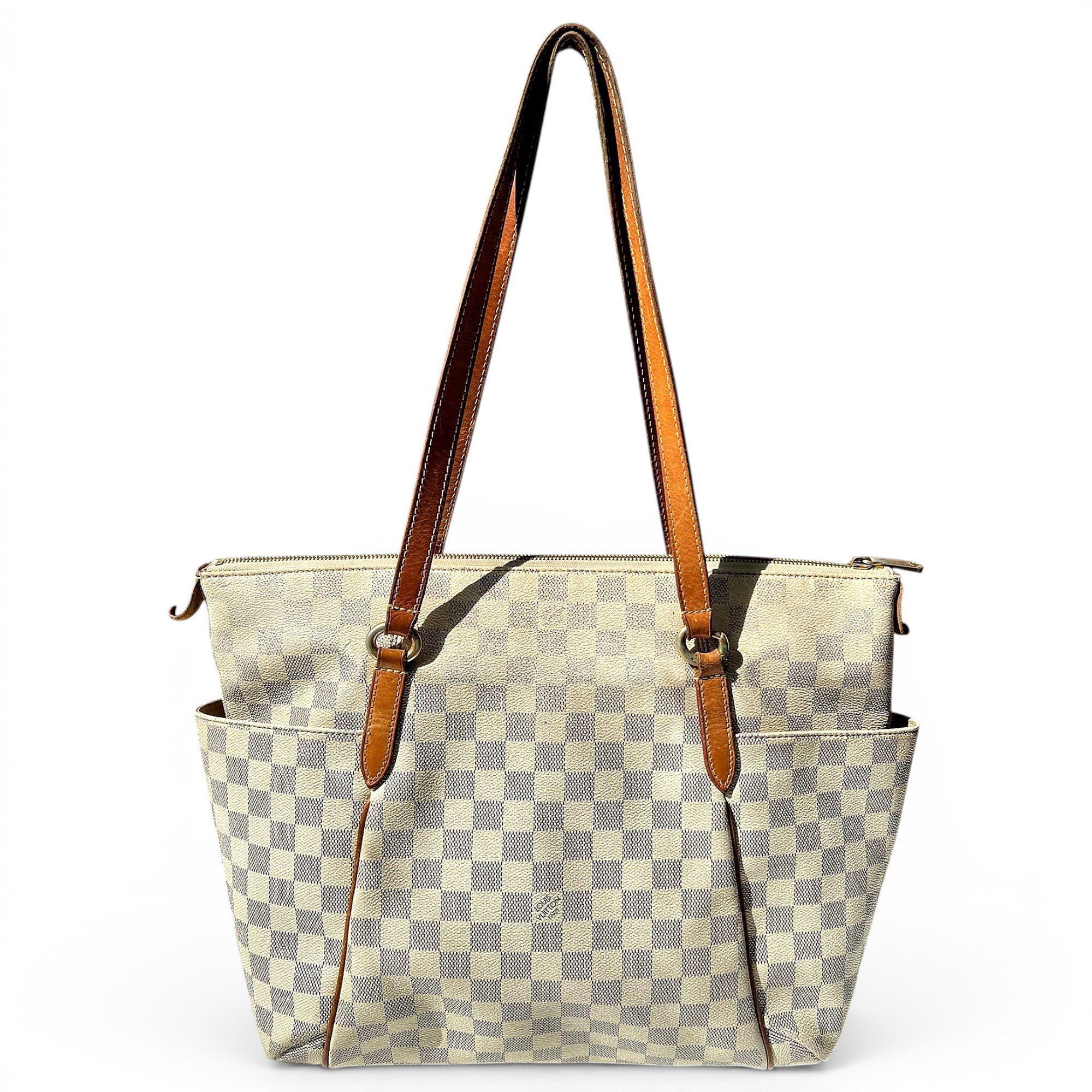 Louis Vuitton Totally leather handbag