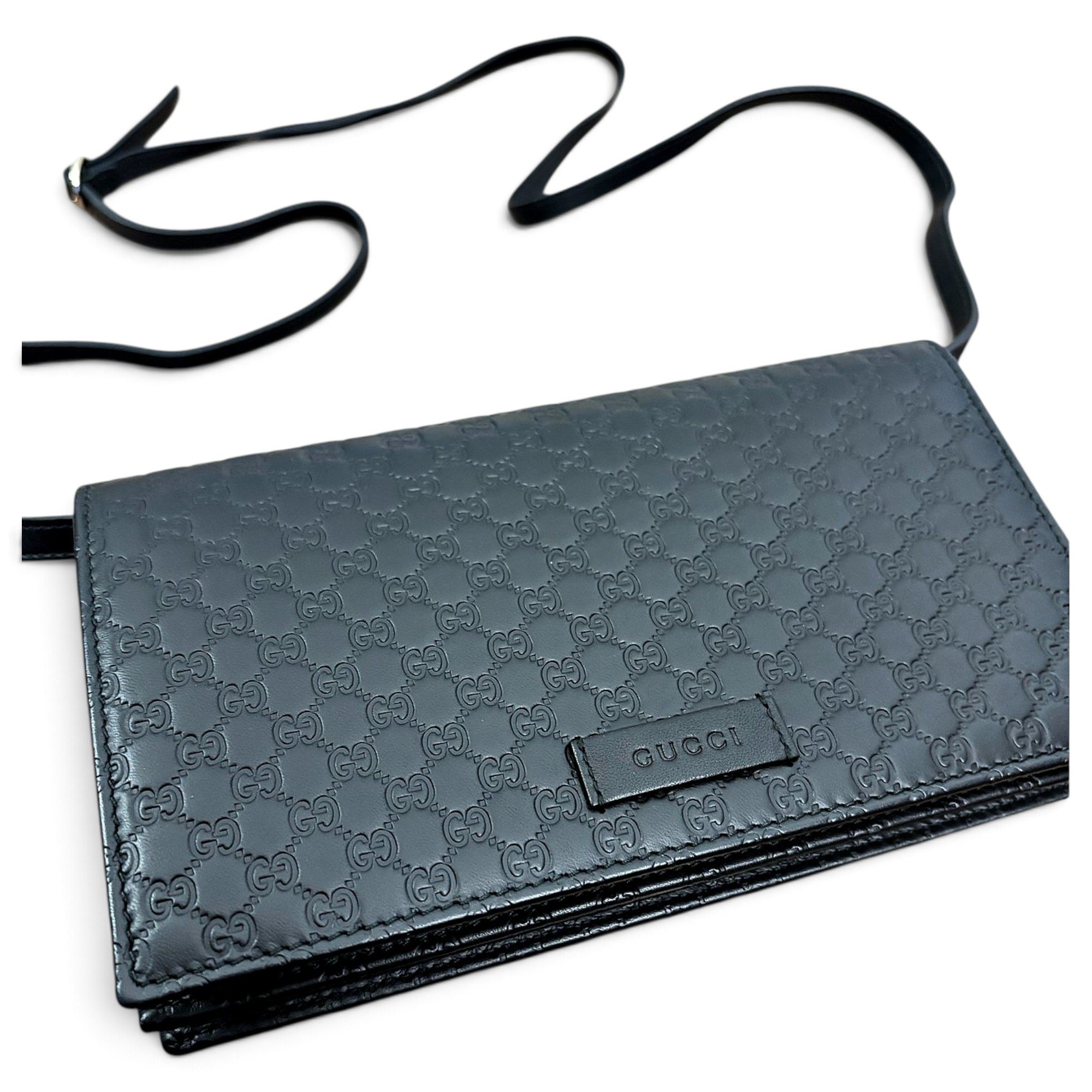 Leather crossbody bag