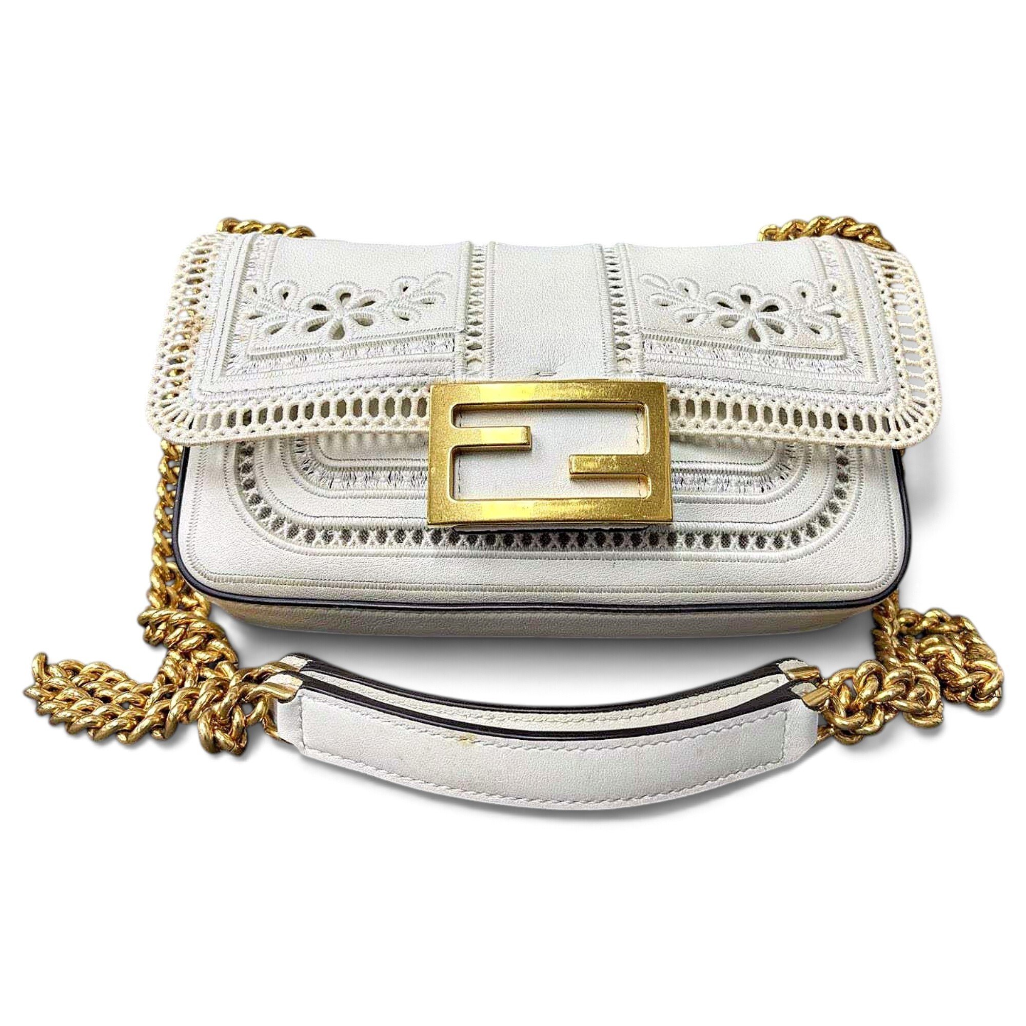 Baguette leather handbag