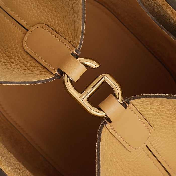 Biscuit Hermès In-the-loop 18 Bag