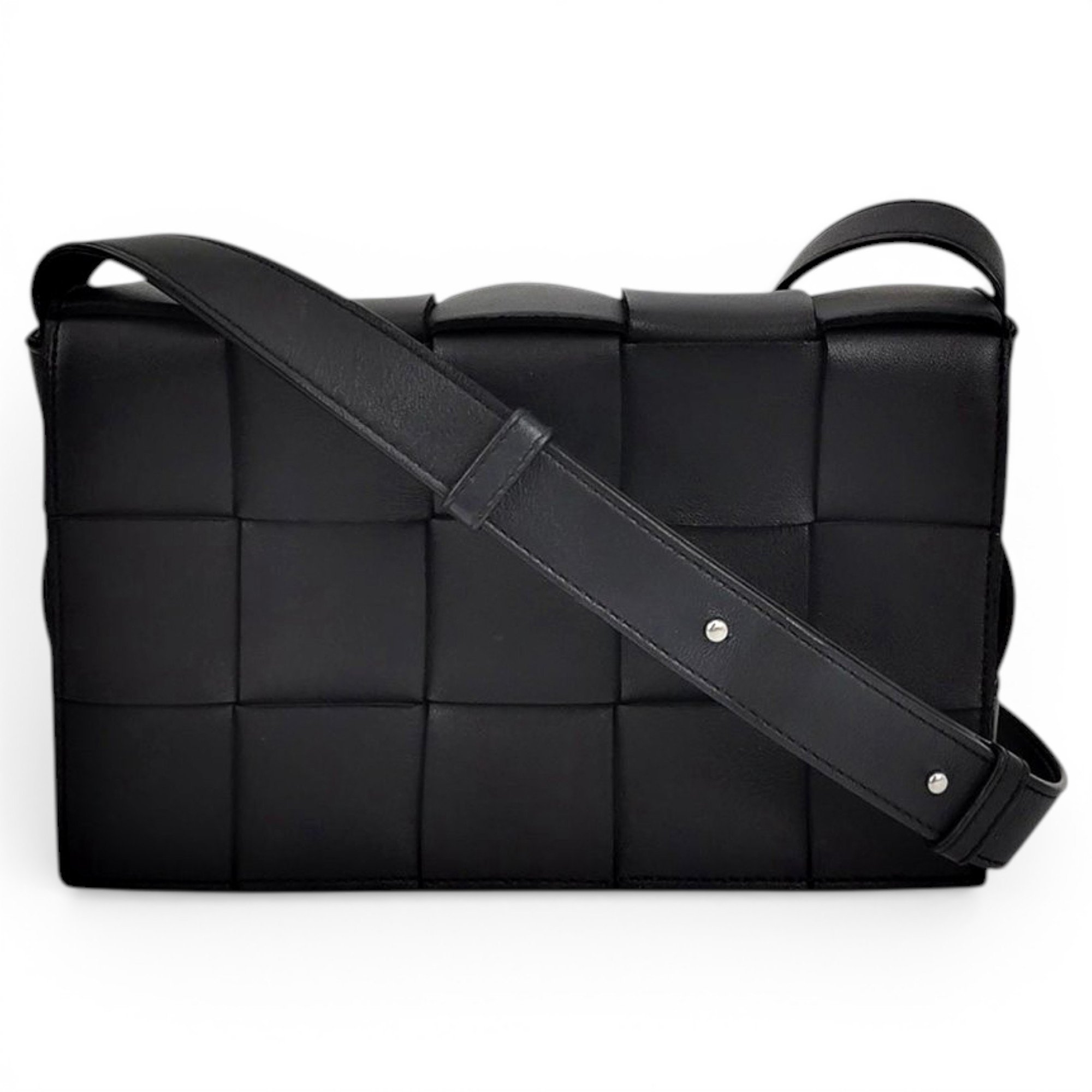 Cassette leather handbag