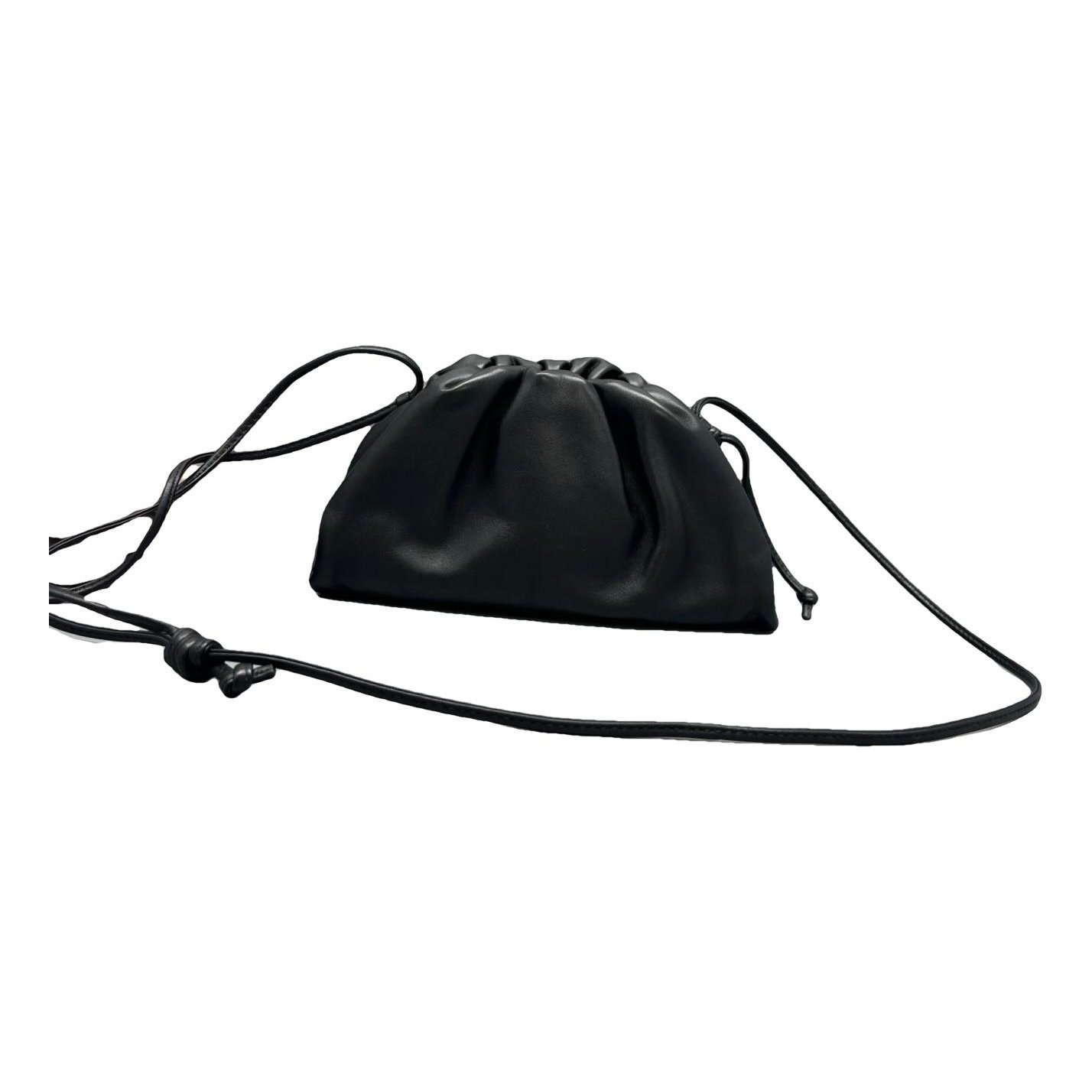 Pouch leather handbag