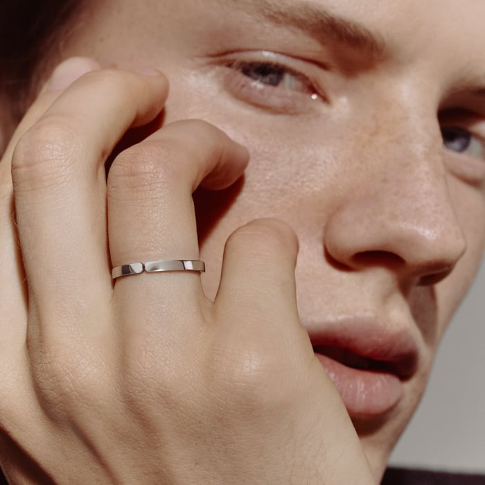 Sans Coloris Ever Kelly Wedding Band