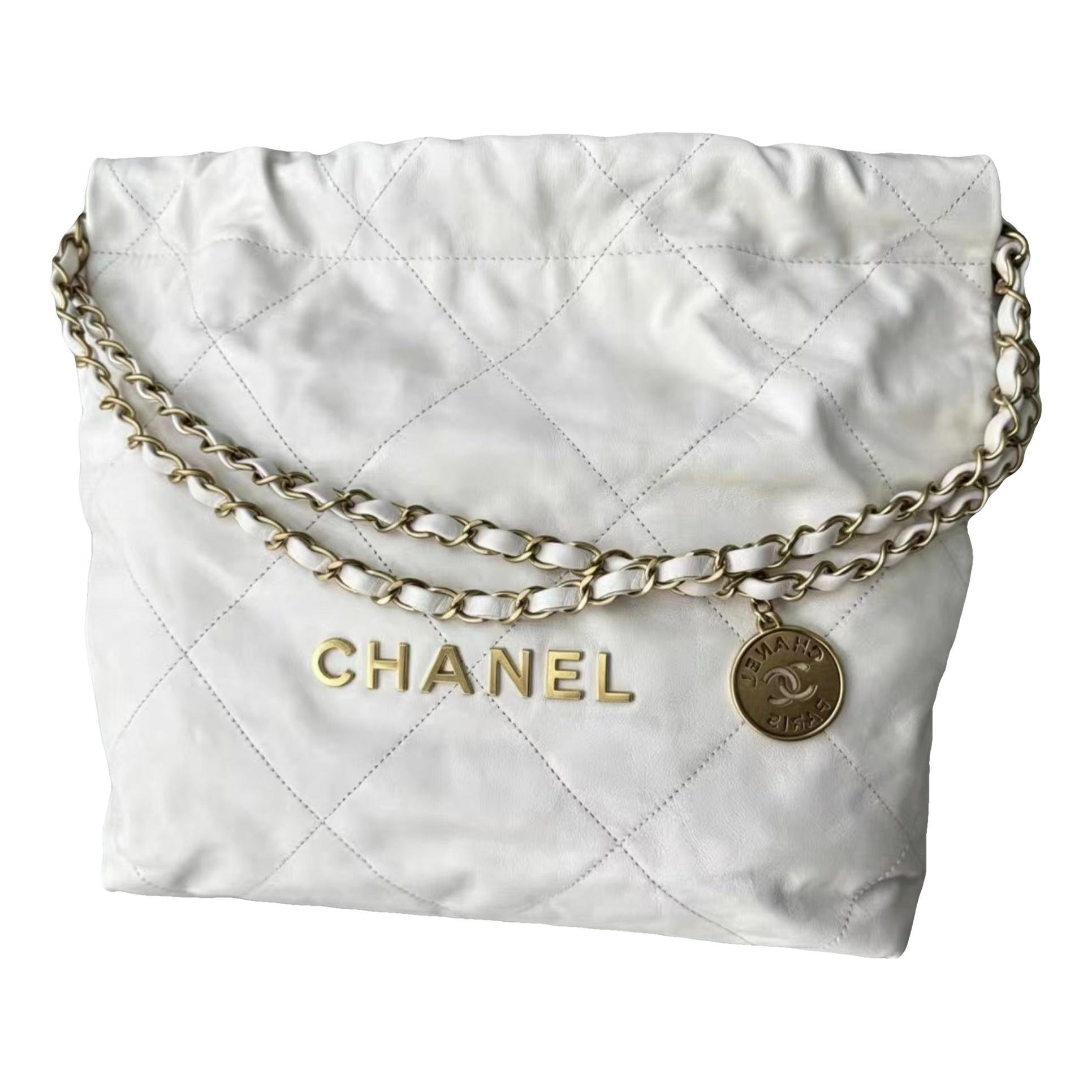 Chanel 22 leather crossbody bag
