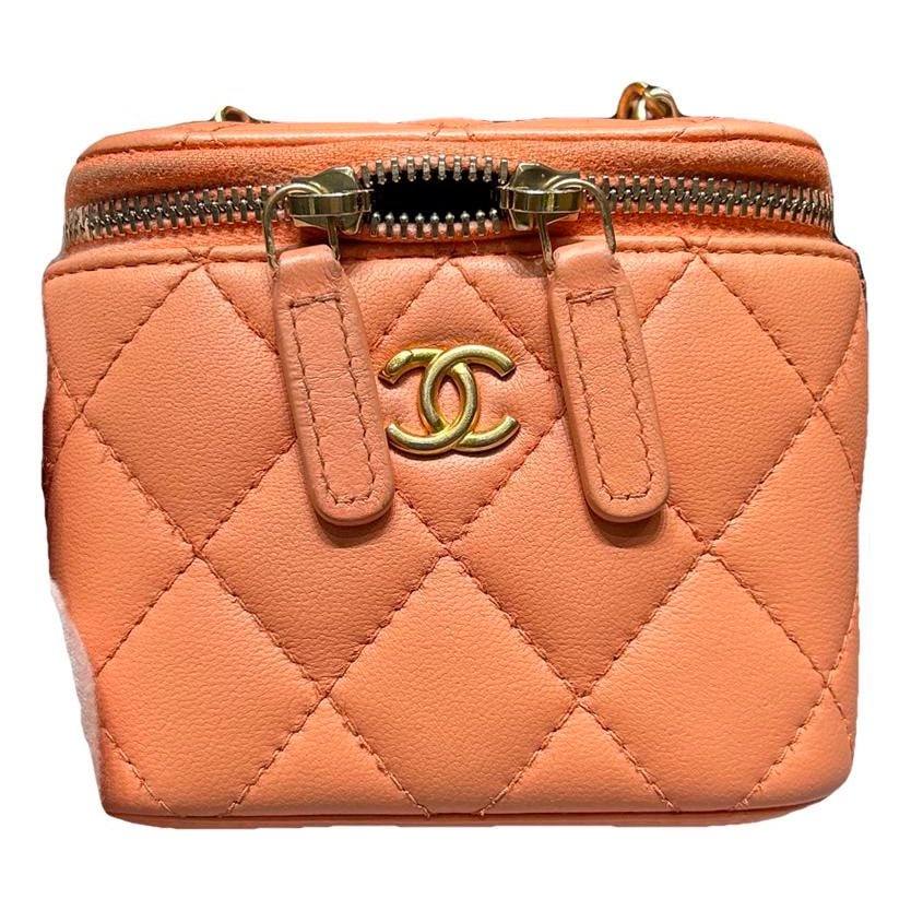 Trendy CC Vanity leather handbag