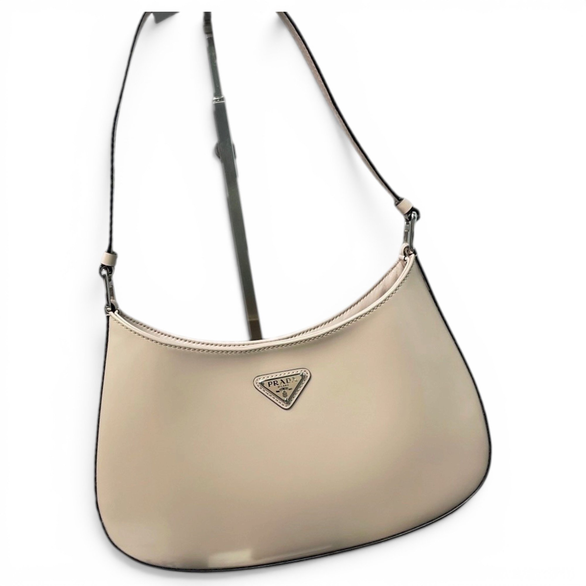 Cleo leather handbag