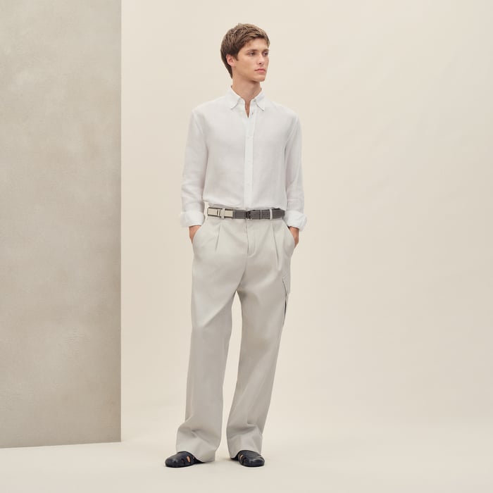 Blanc Button-down Collar Straight Cut Shirt