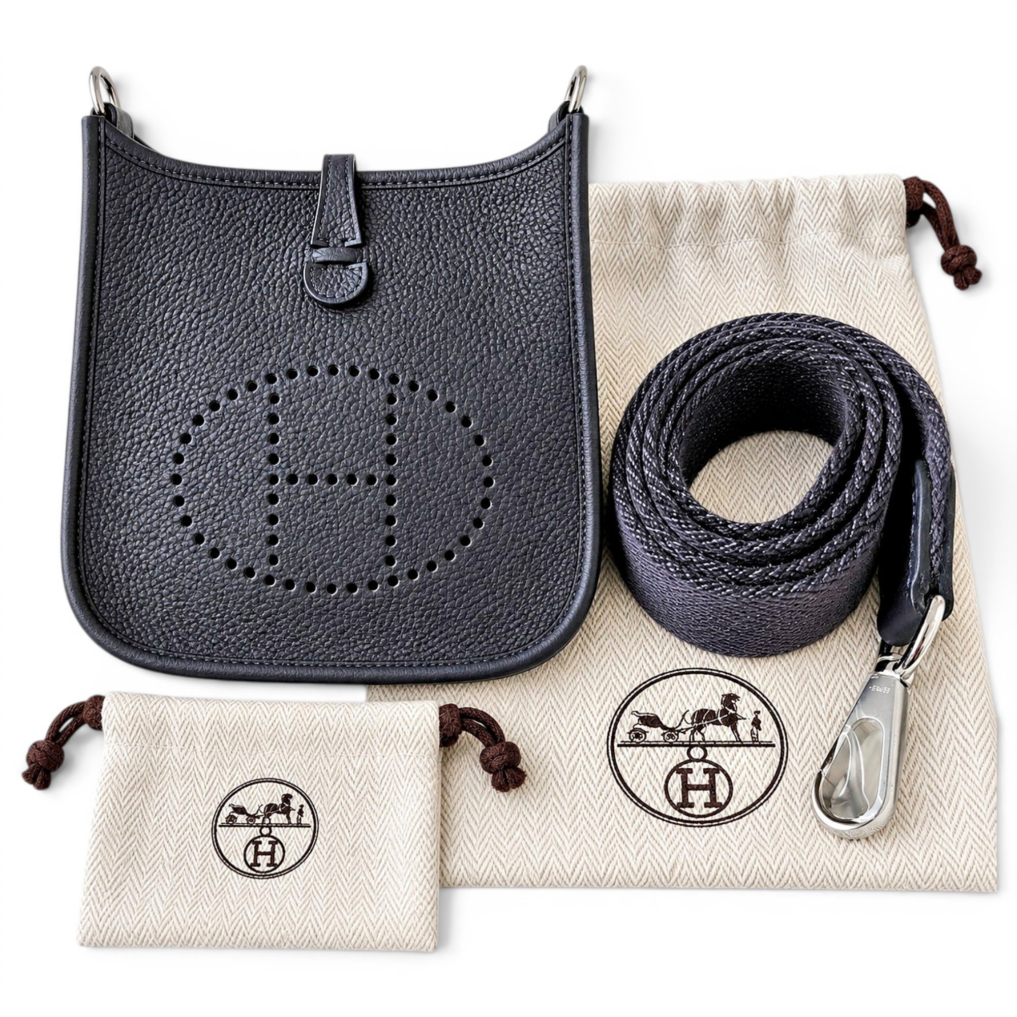 Evelyne leather crossbody bag