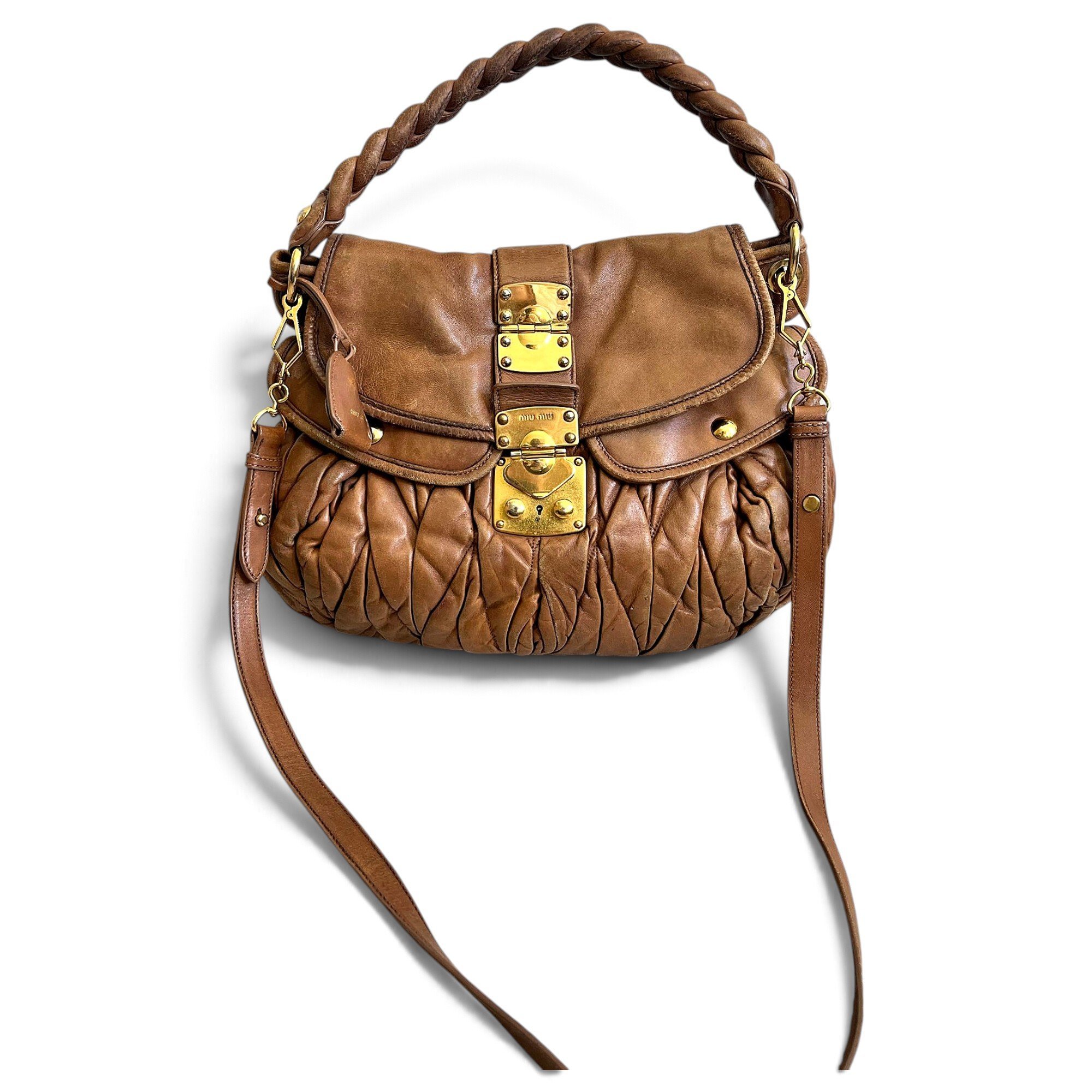 Matelassé leather handbag