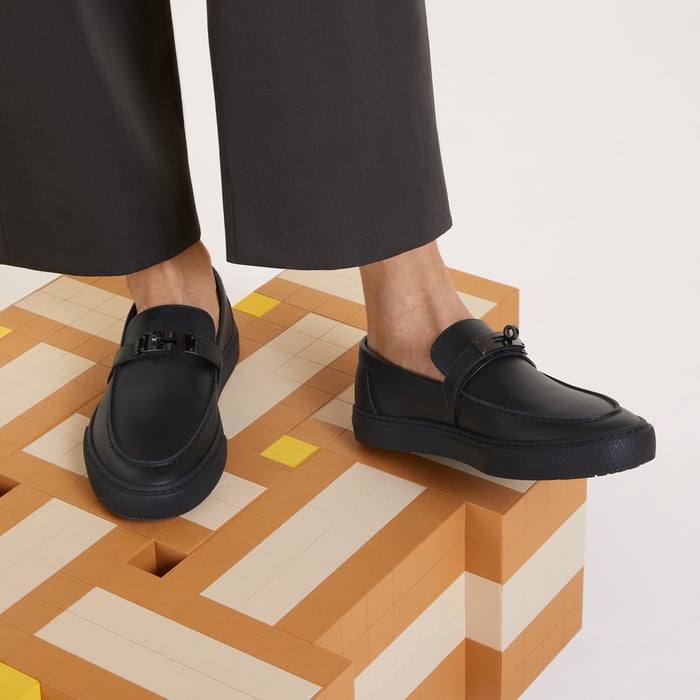 Noir Game Slip-on Sneaker