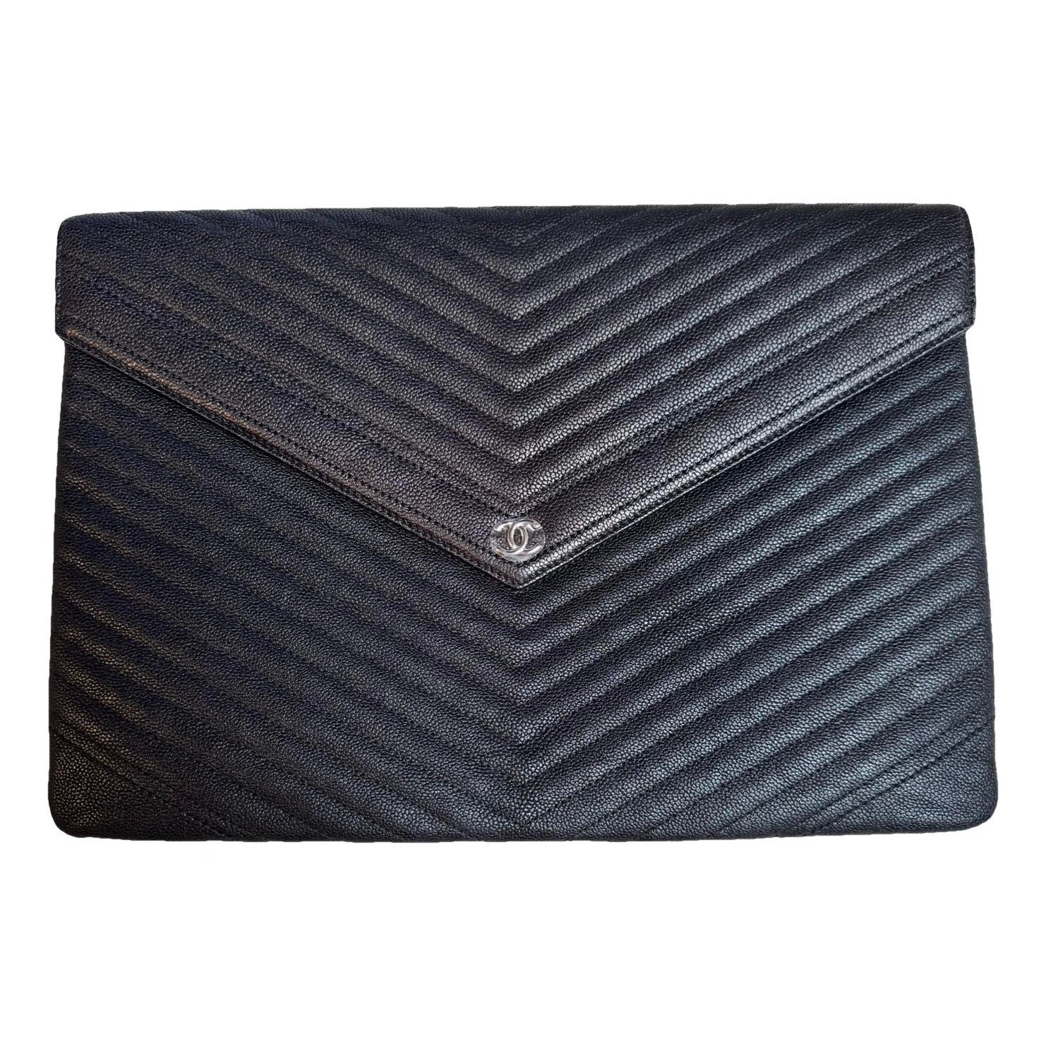 Chanel Timeless/Classique leather clutch bag