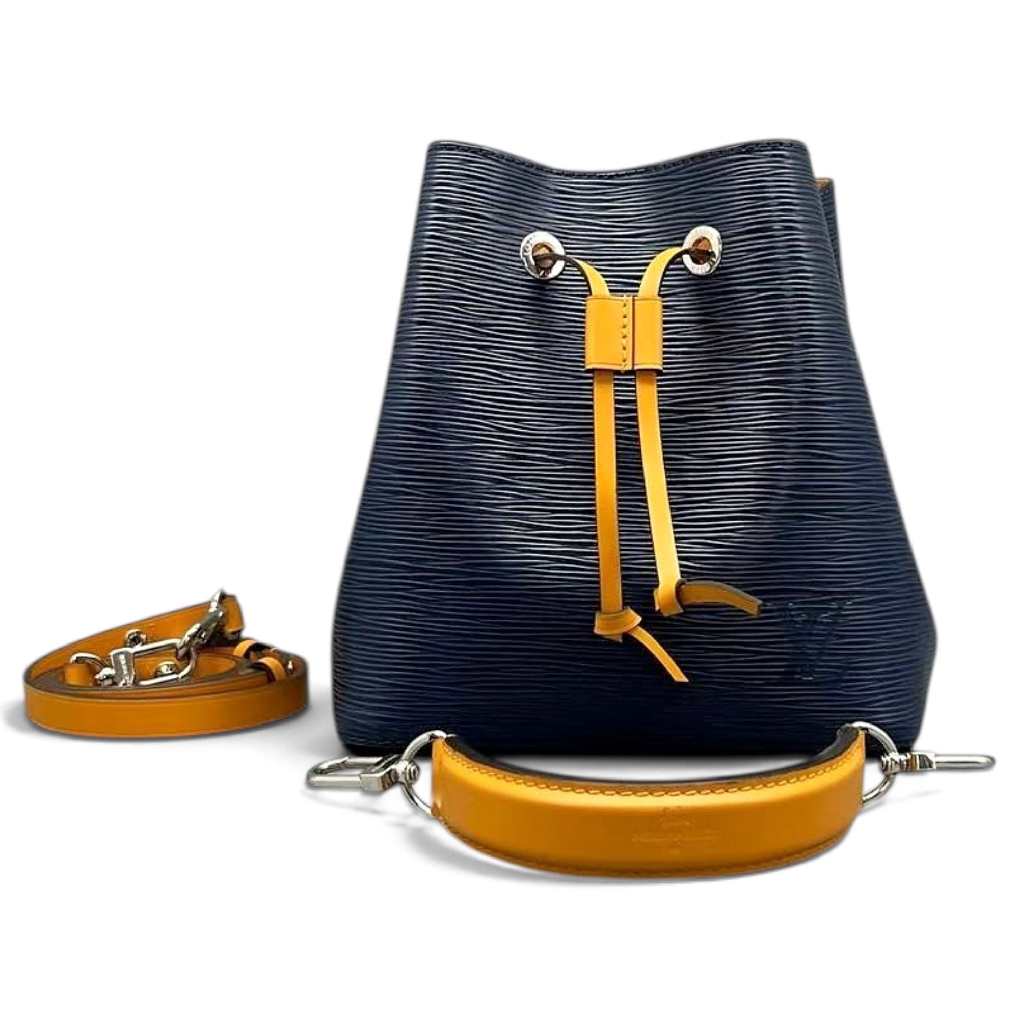 NéoNoé leather handbag