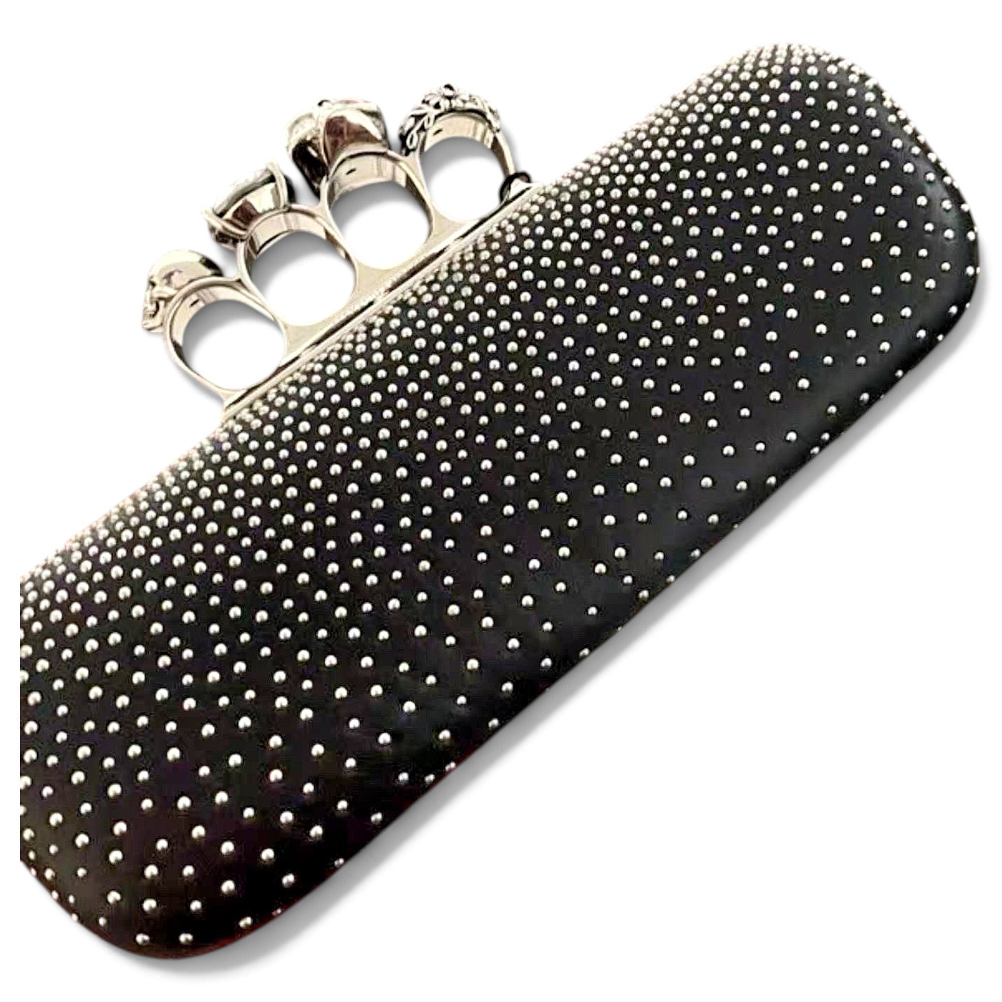 Knuckle clutch bag