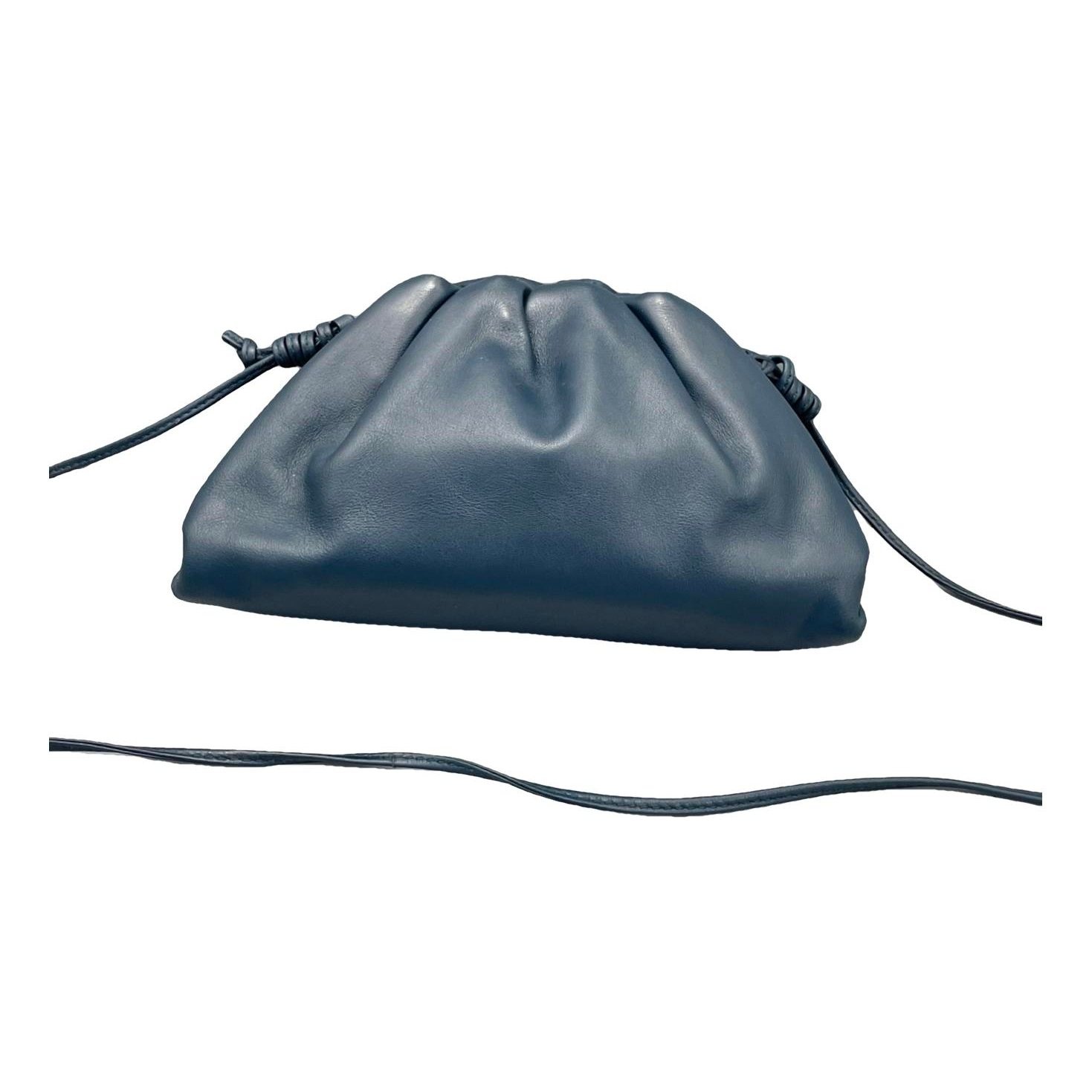 Pouch leather handbag