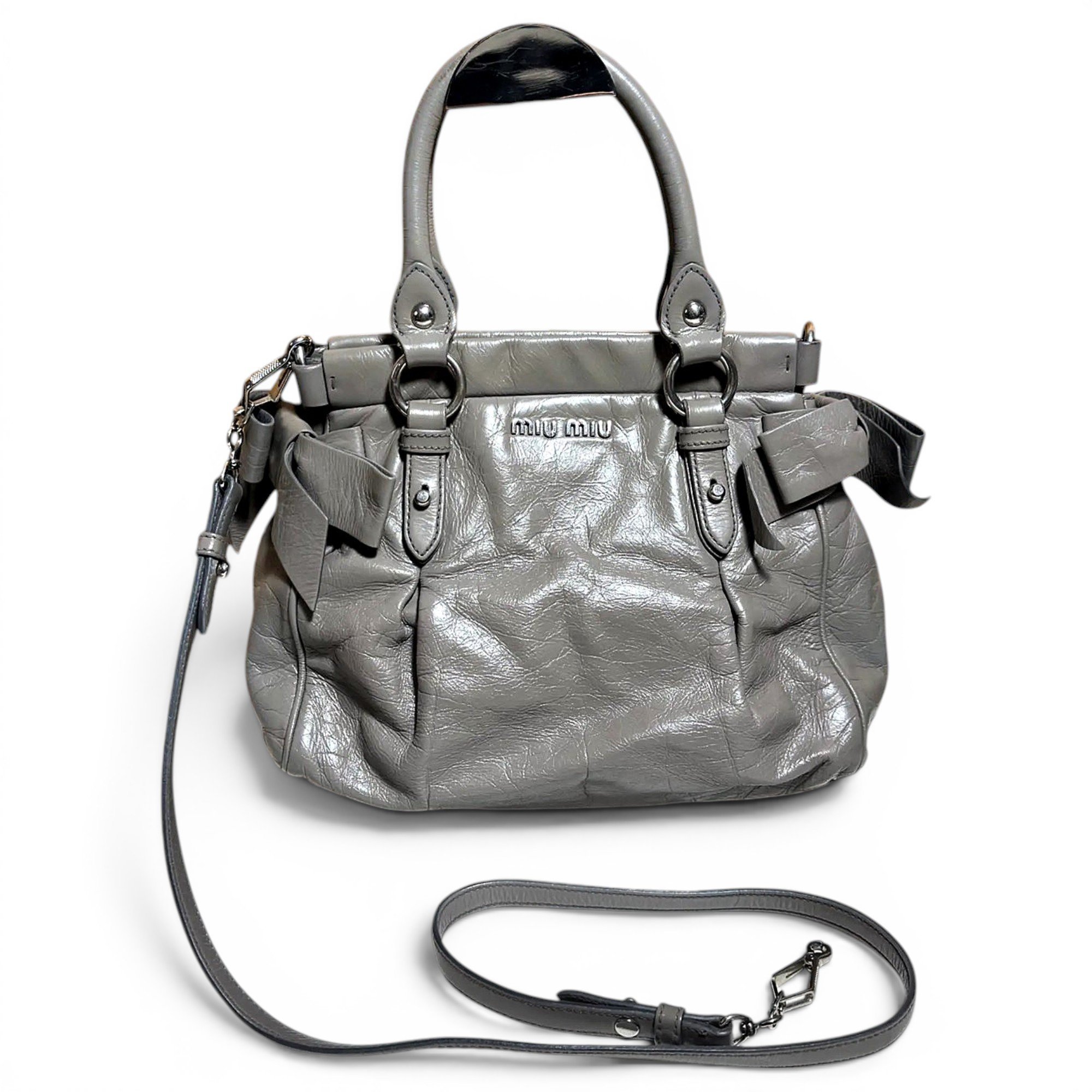 Vitello leather crossbody bag