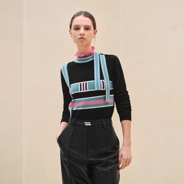Noir "Lettres Equestres" Long-sleeve Sweater