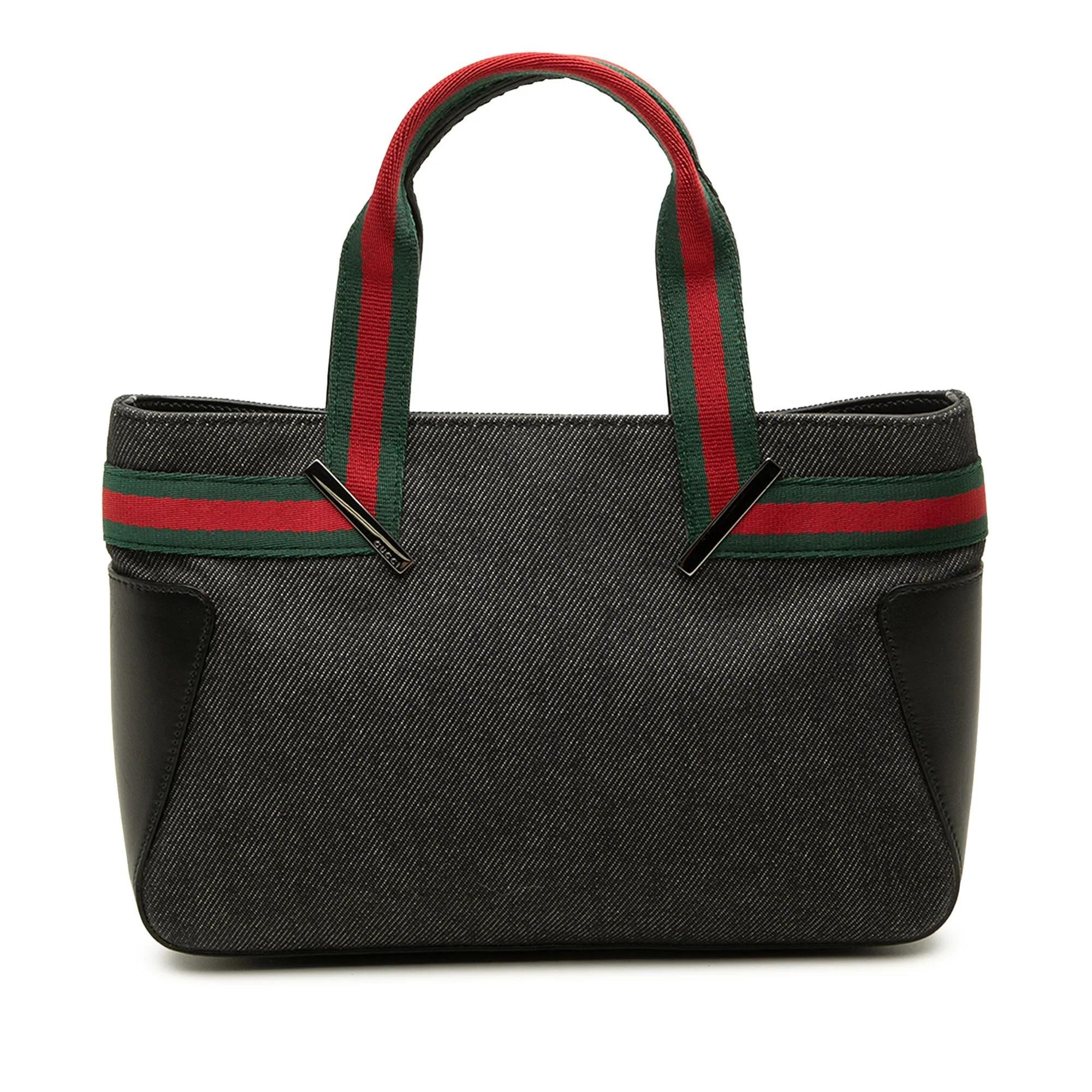 Gucci B leather handbag