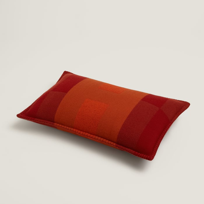 Rouge H H Horizon Pillow, Medium Model