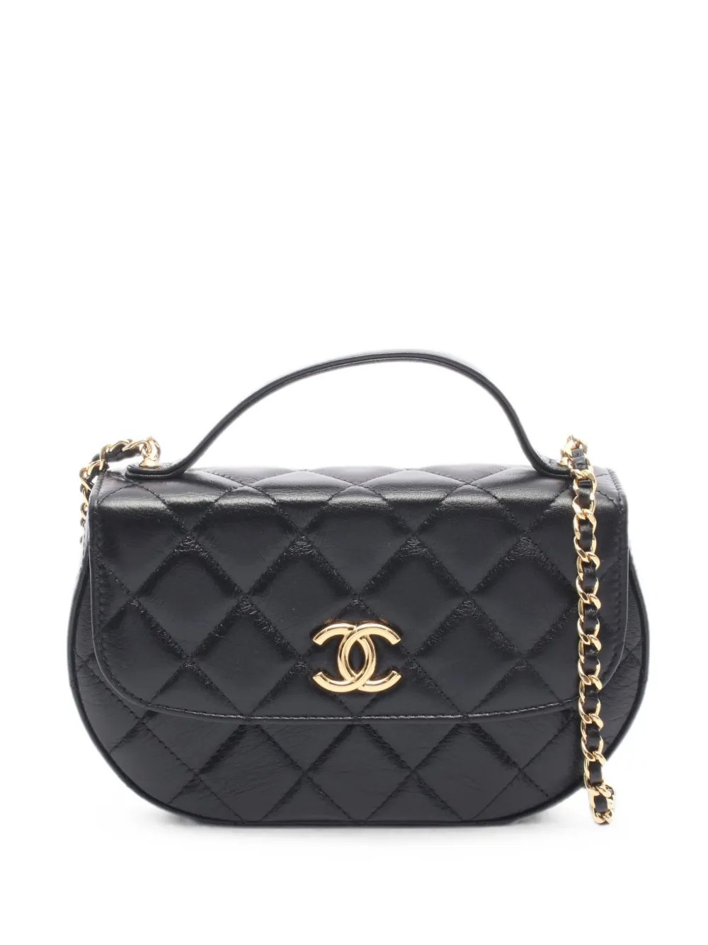 2021s Matelassé half-moon shoulder bag