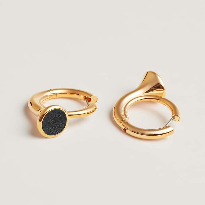 黒 ピアス 《コル》 PM