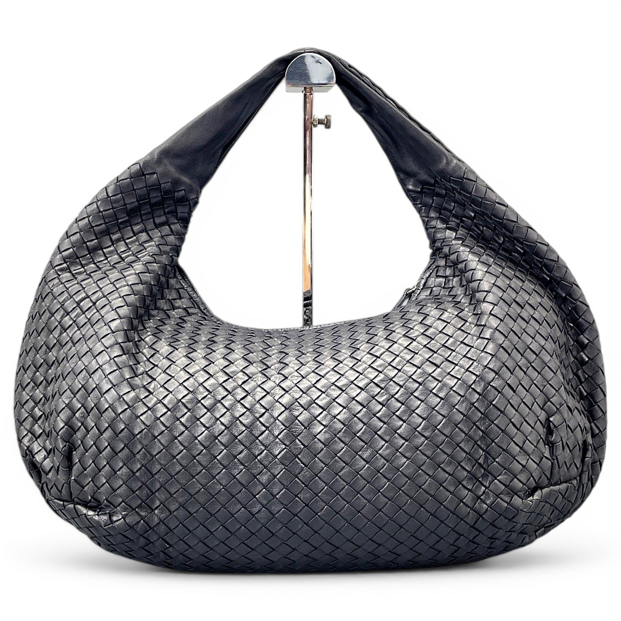 Jodie Padded leather handbag