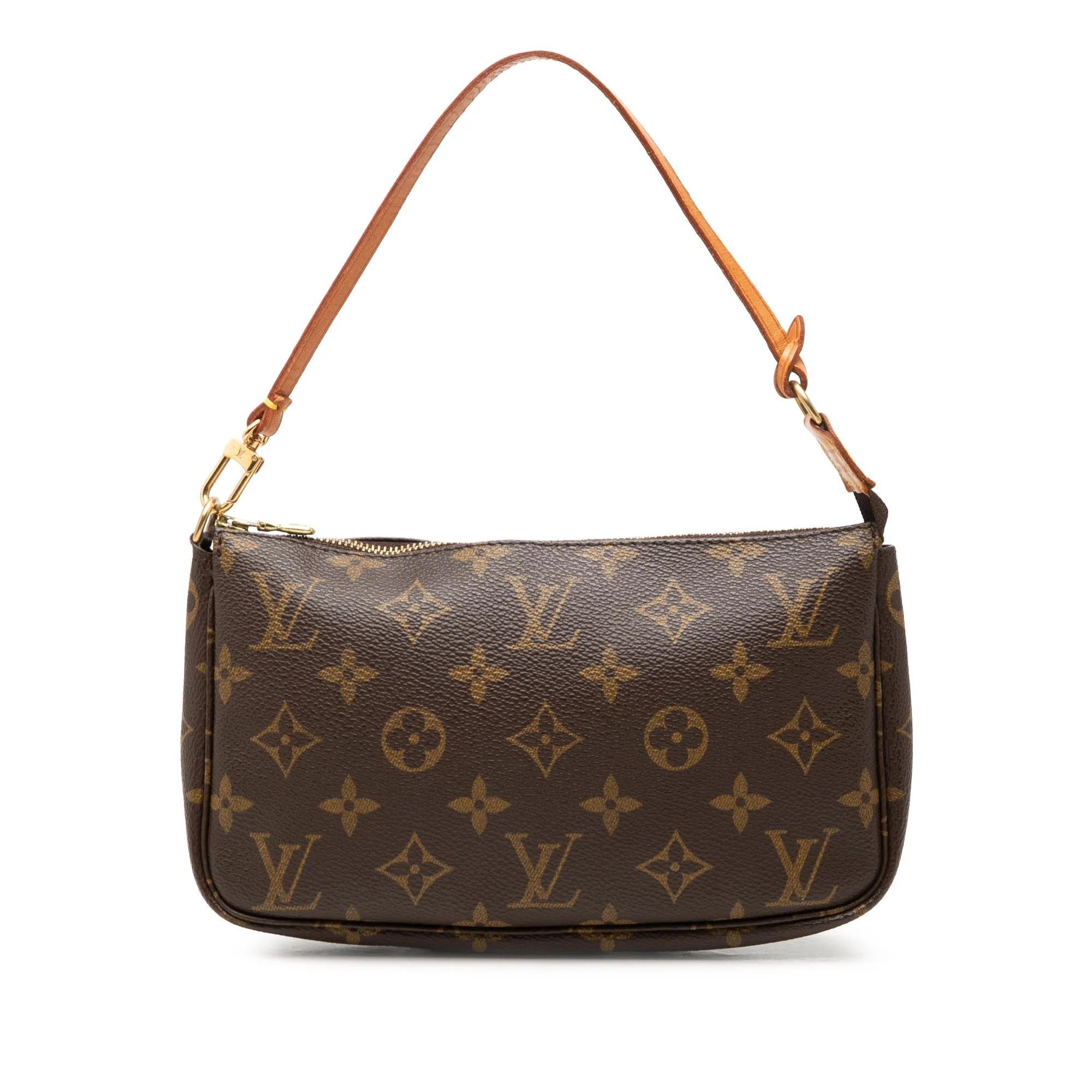Pochette Accessoire leather handbag