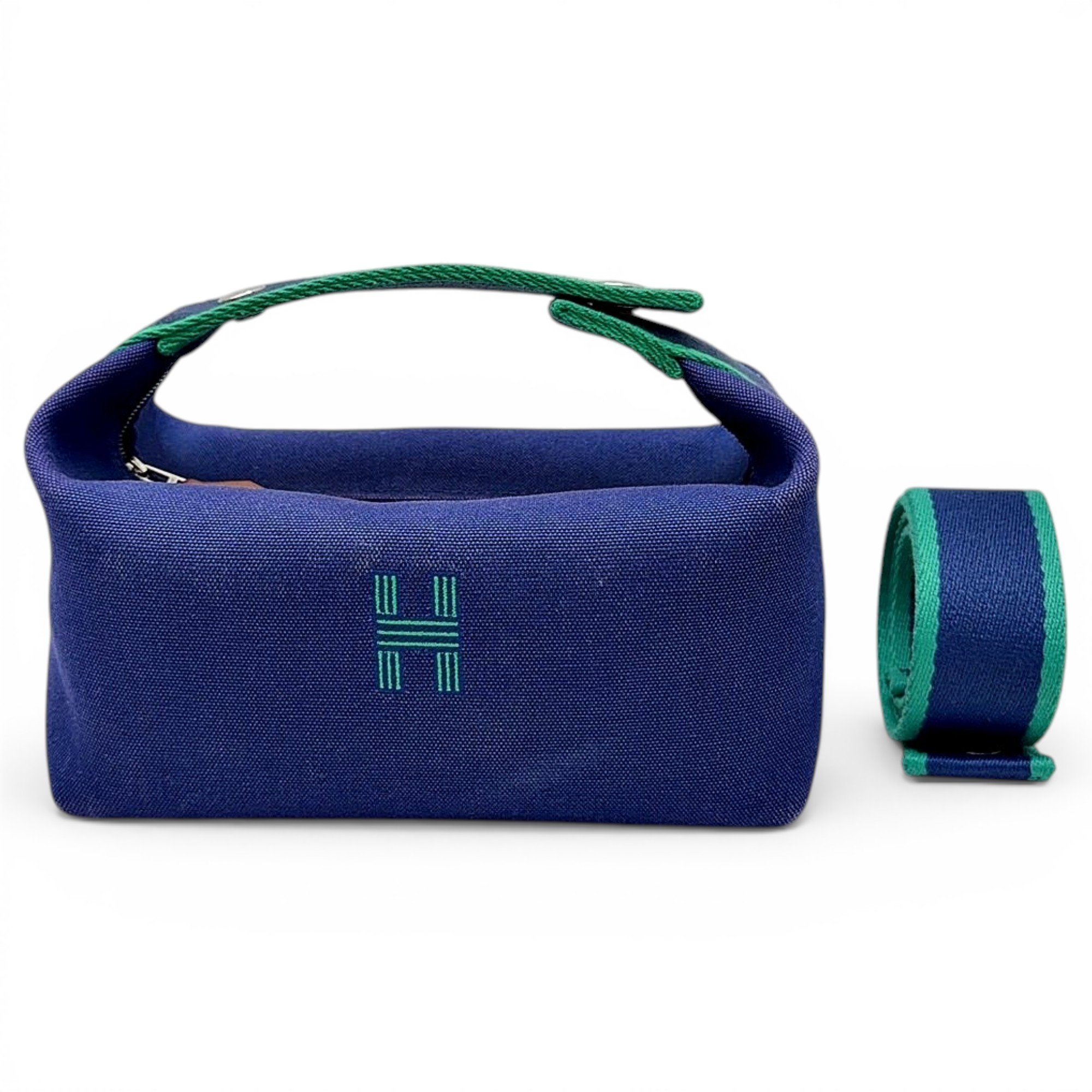 Cloth clutch bag