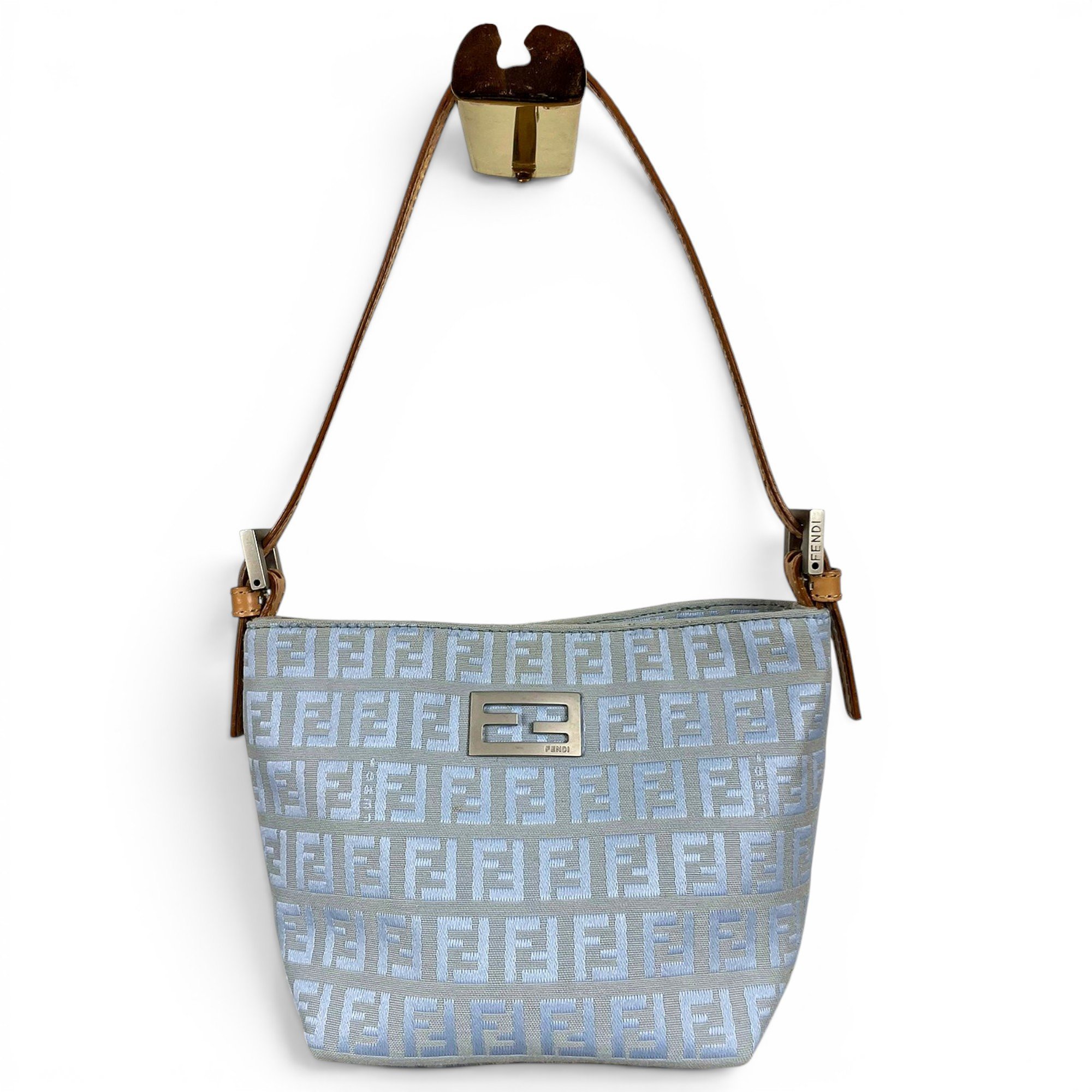Baguette cloth handbag