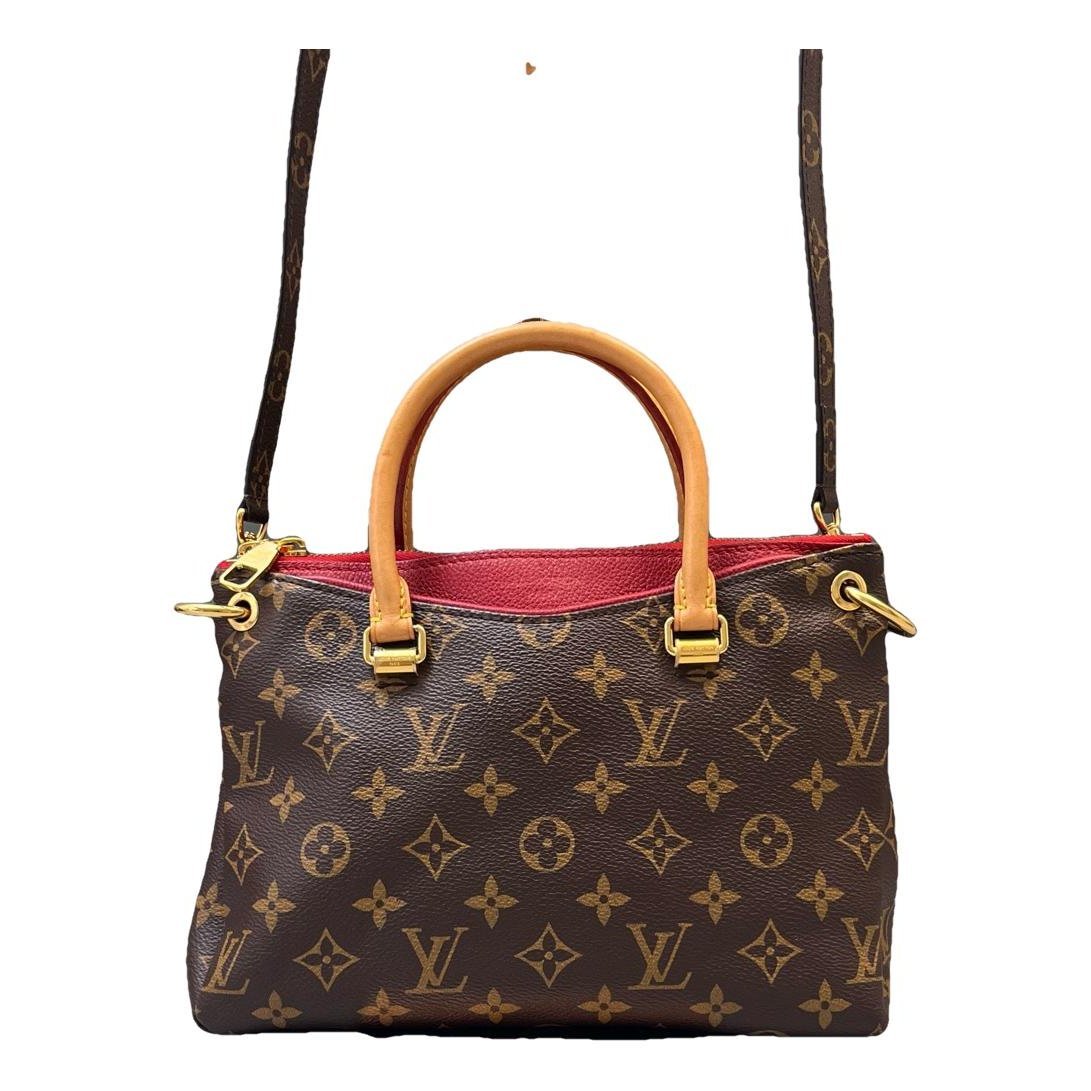 Pallas leather handbag