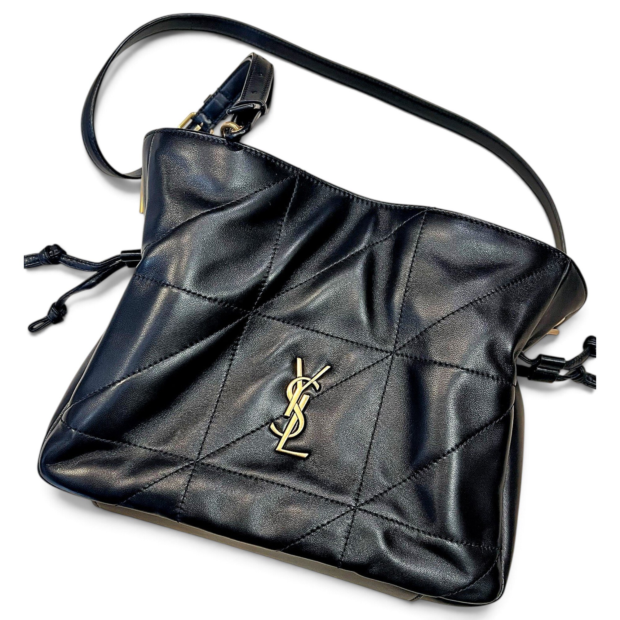 Le 37 leather handbag