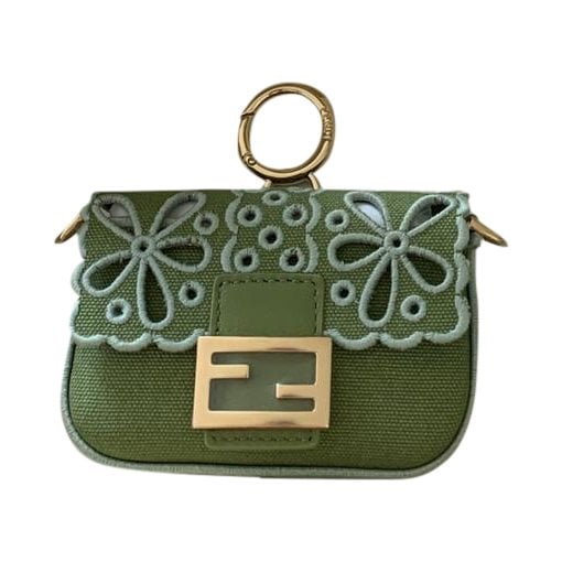 Baguette cloth handbag