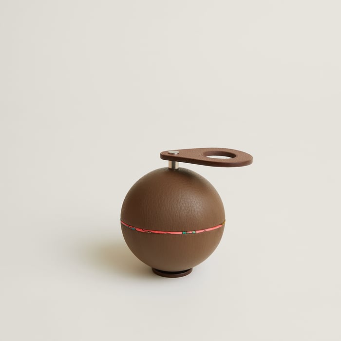 Random Spherical Music Box With a Came Key