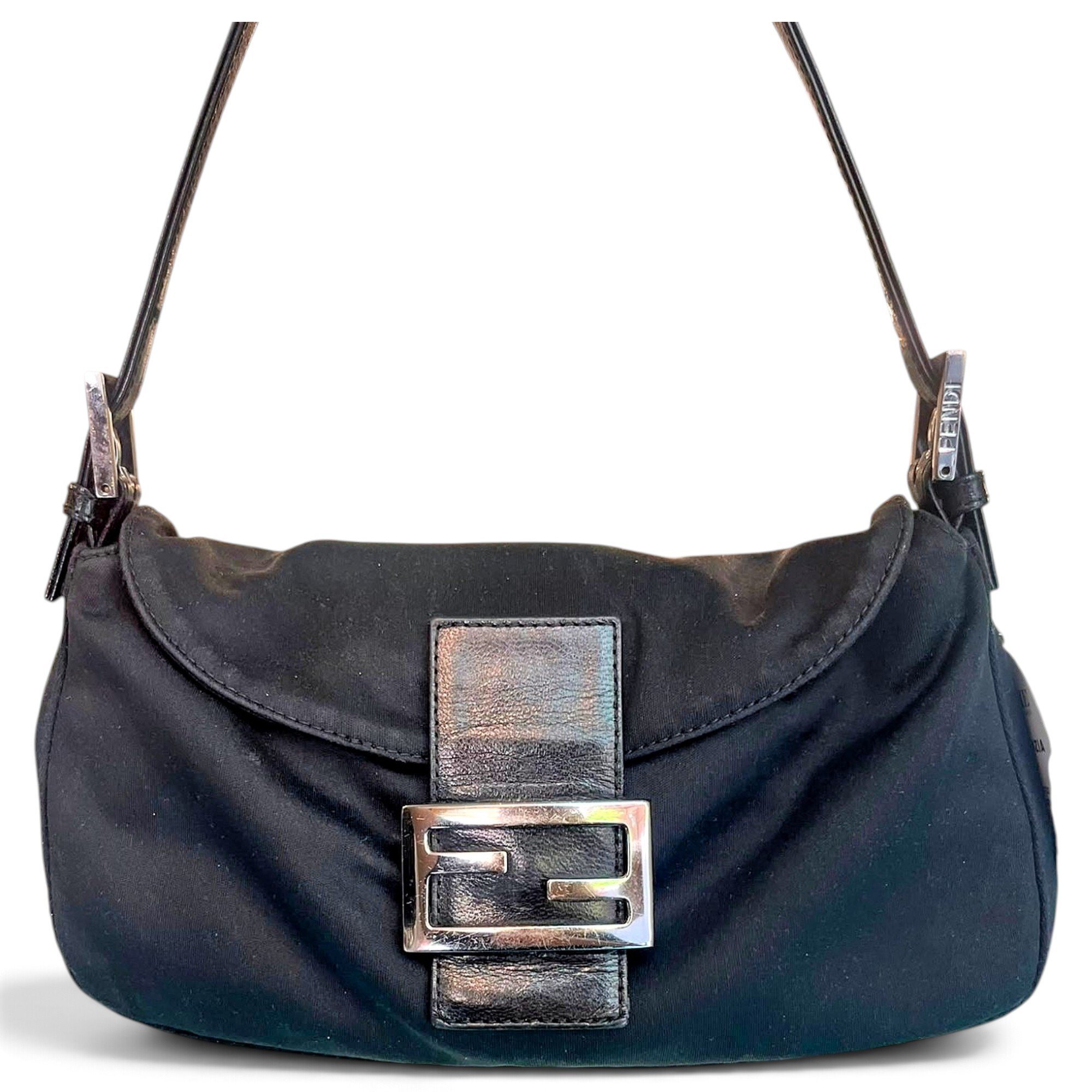 Baguette handbag