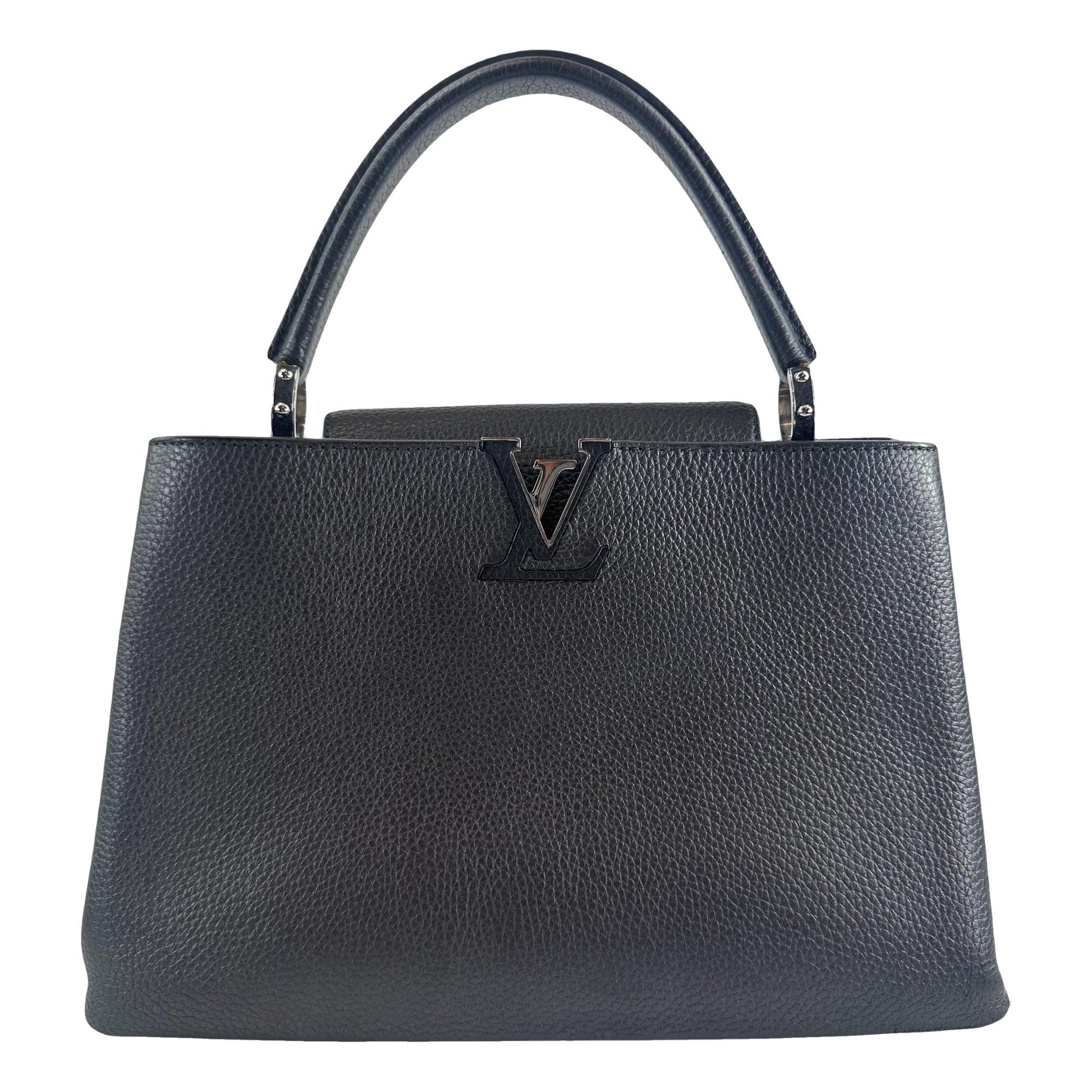Capucines leather handbag