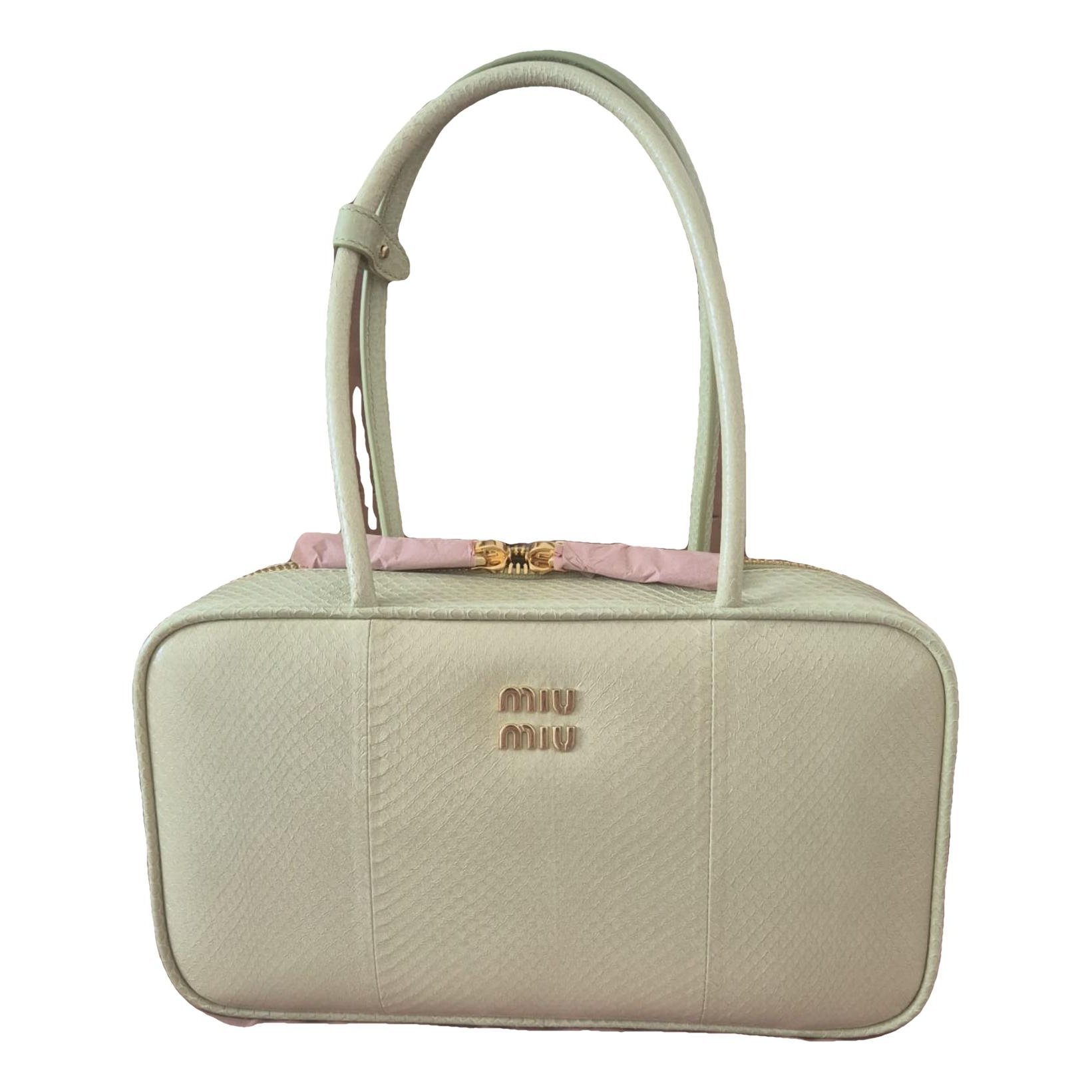 Beau leather handbag