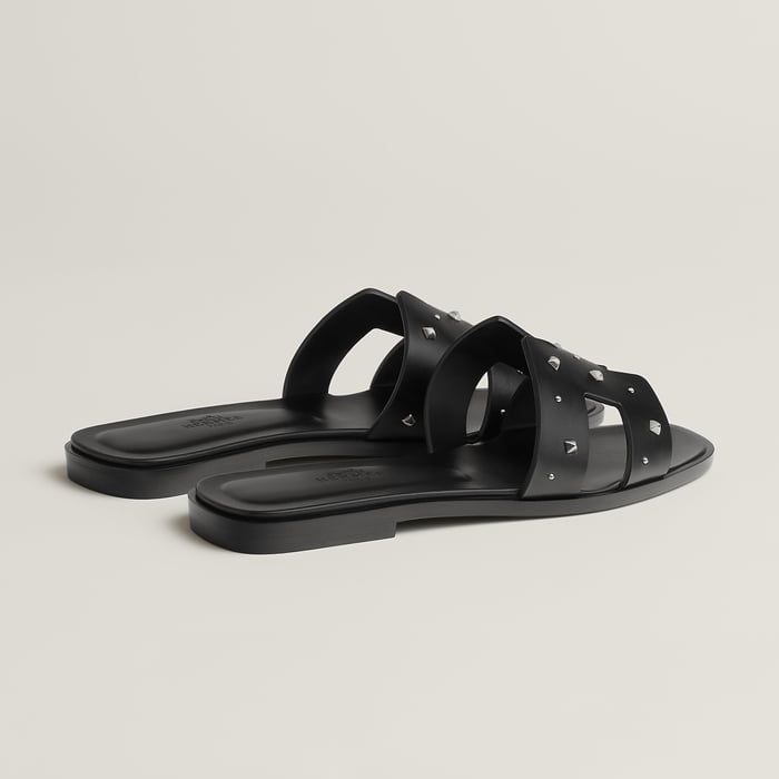 Noir Oran Sandal