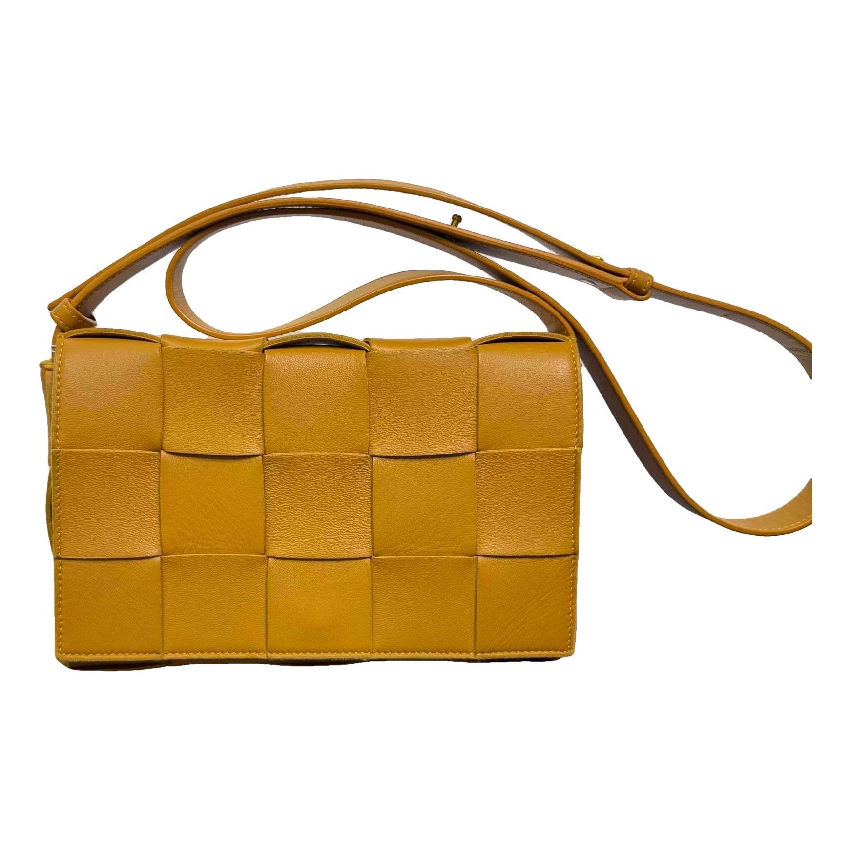 Cassette leather handbag
