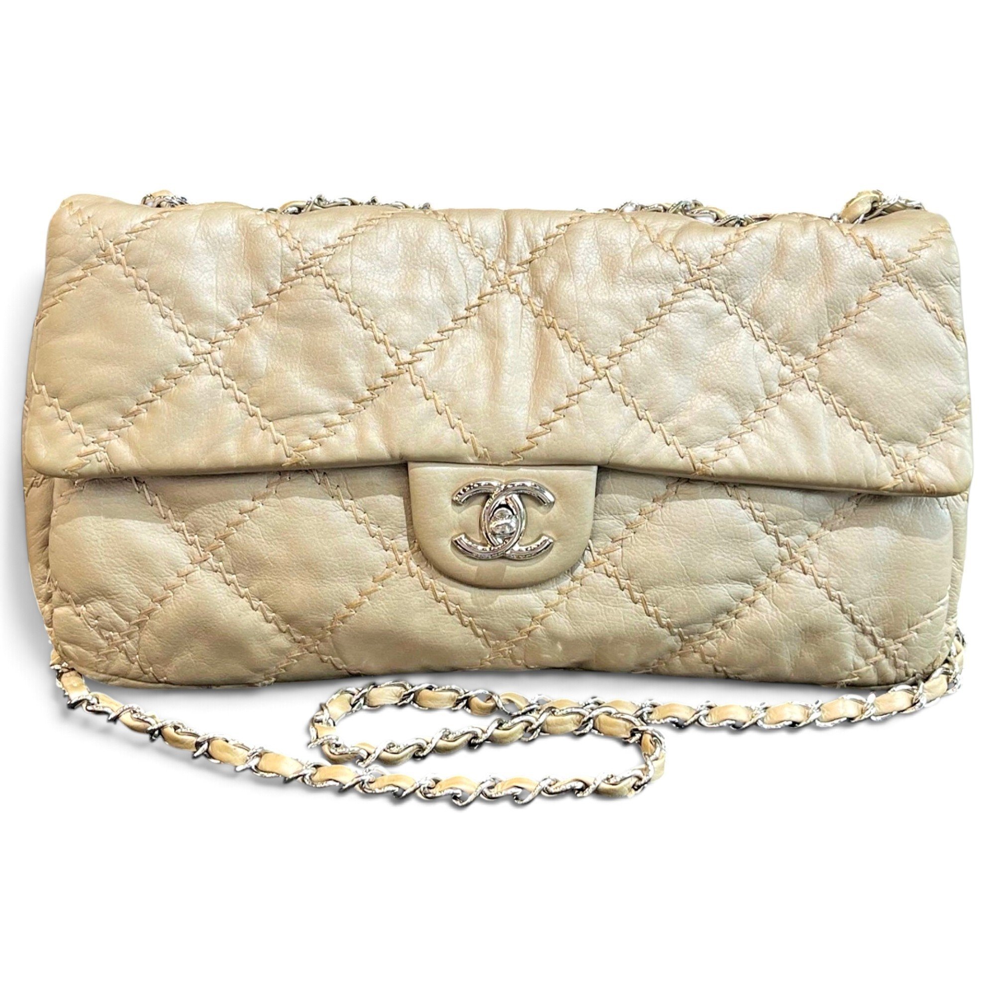 Timeless/Classique leather crossbody bag