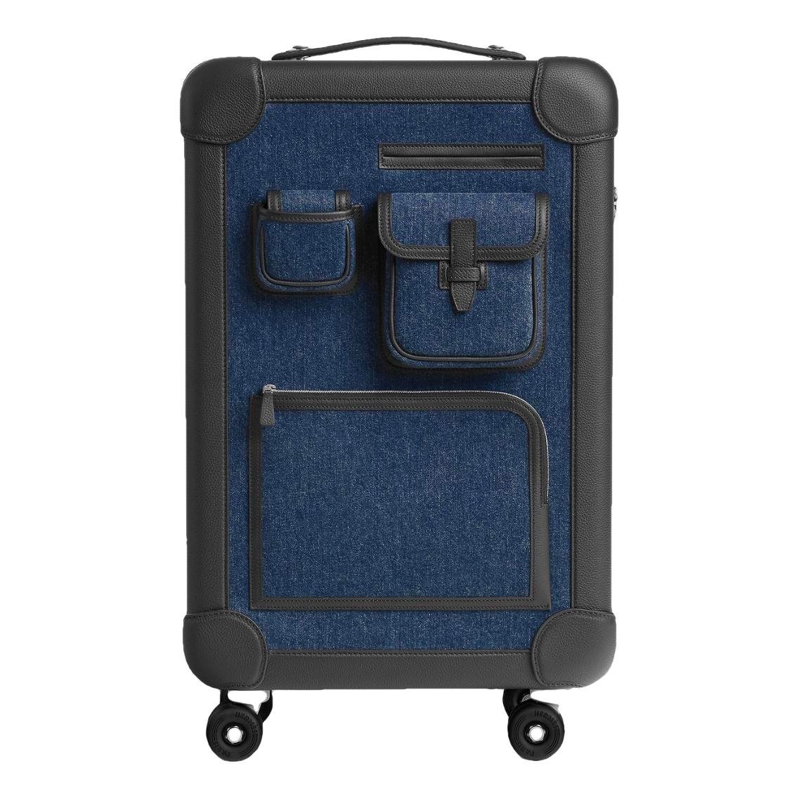 Leather travel bag
