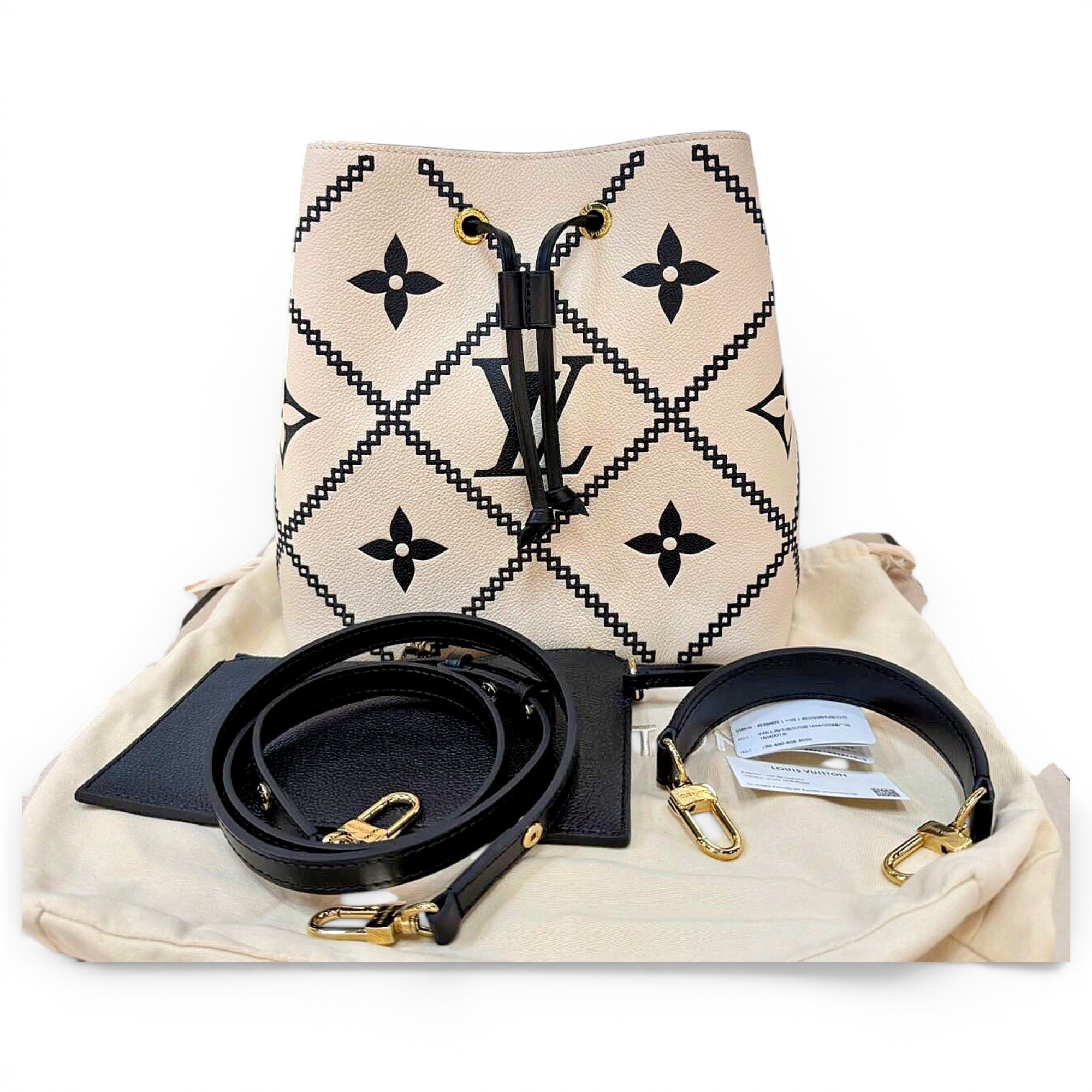 NéoNoé leather handbag