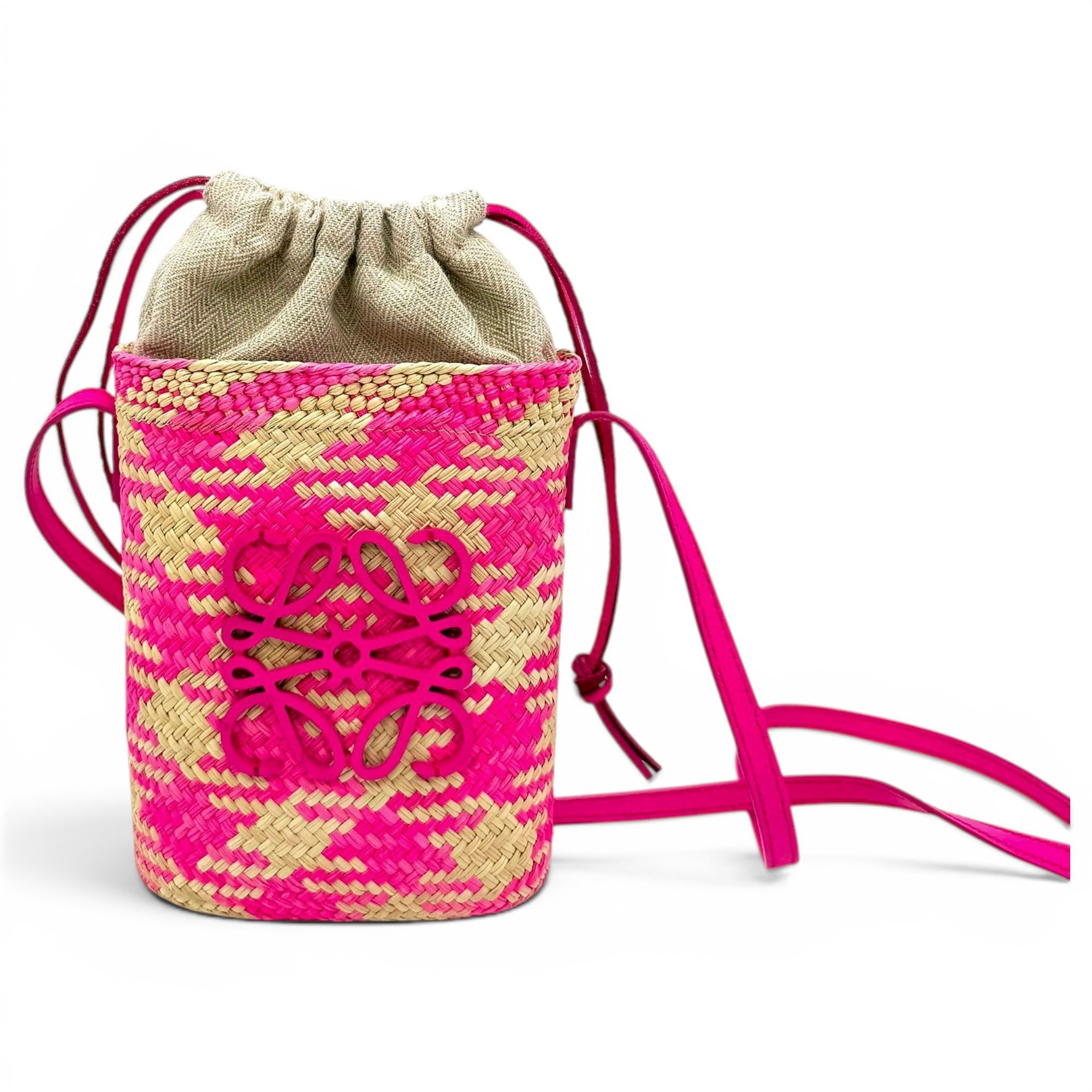 Anagram Basket crossbody bag