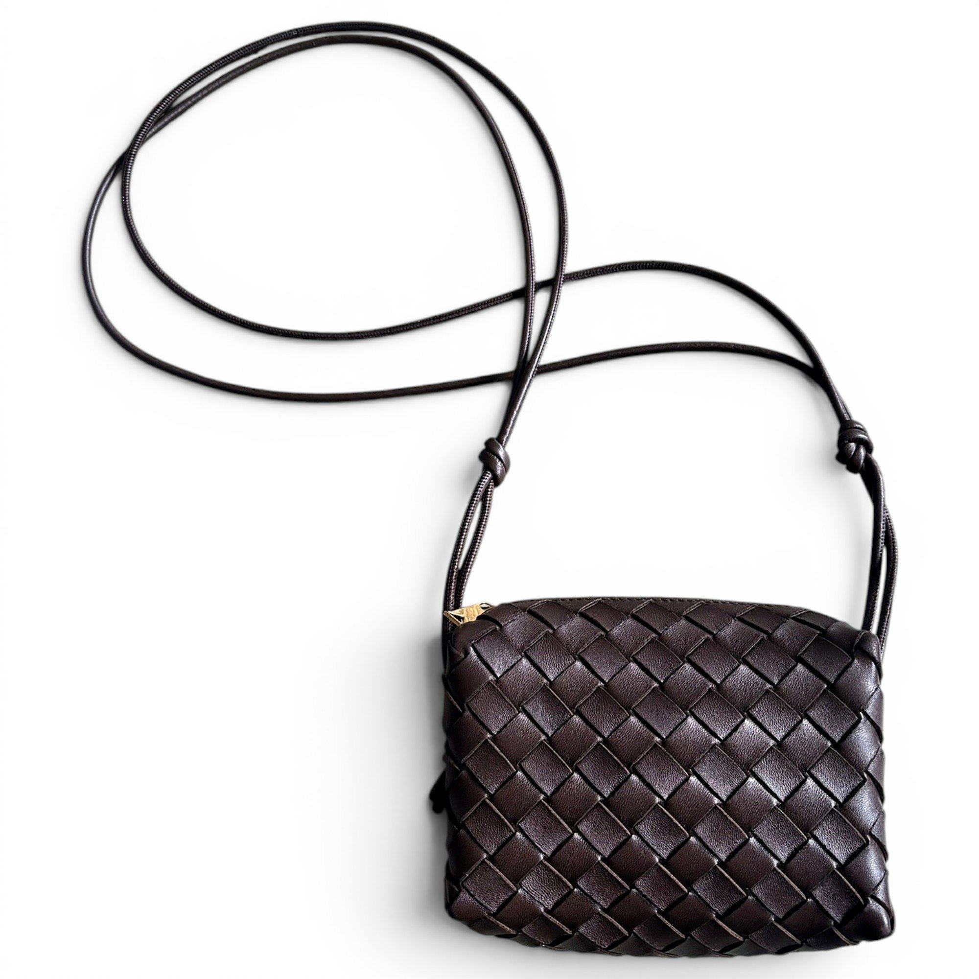 Loop leather handbag